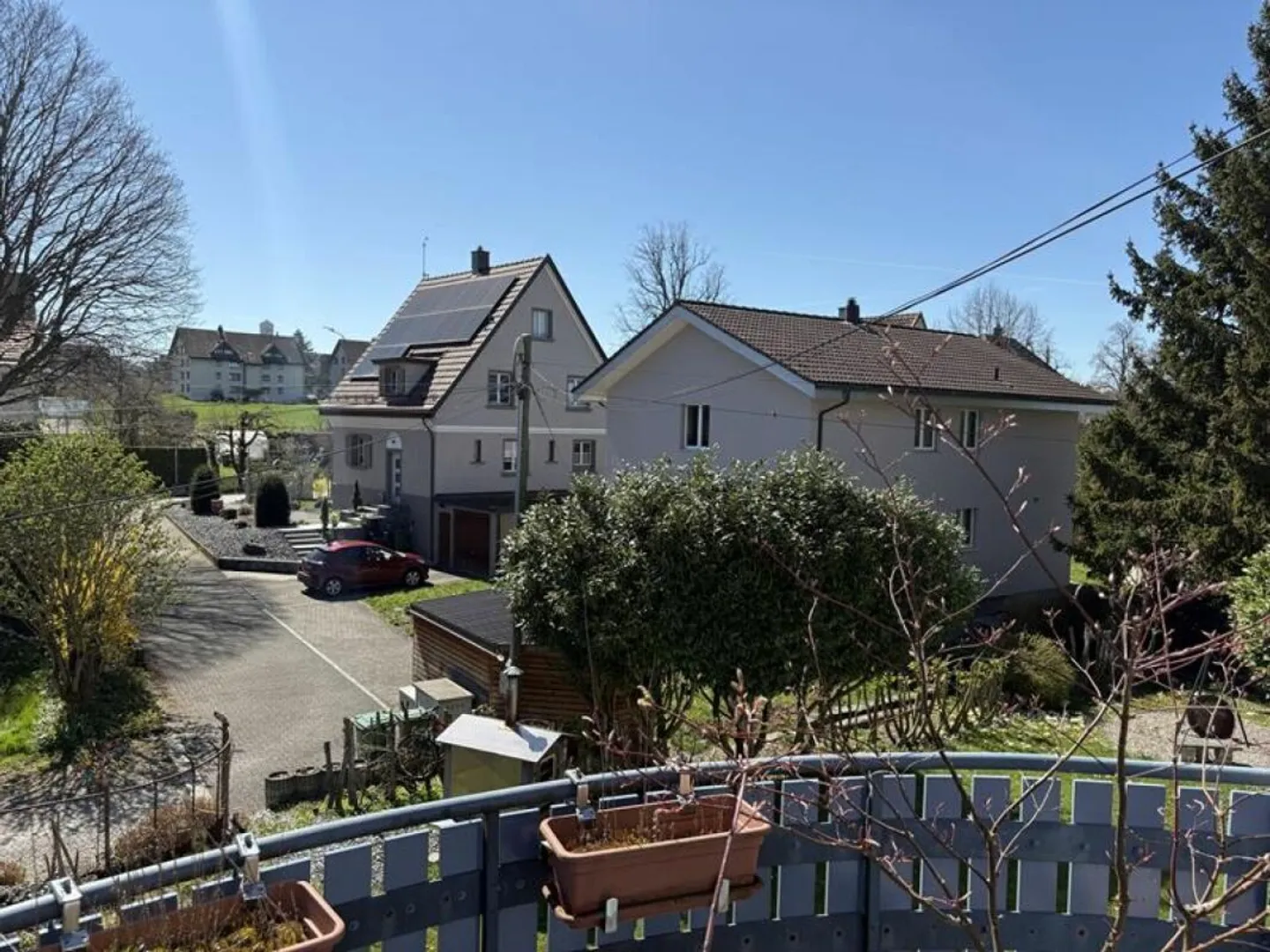 Living with added value: charming 4.5-room apartment combines quiet location with central accessibility - Photo 13 of 16