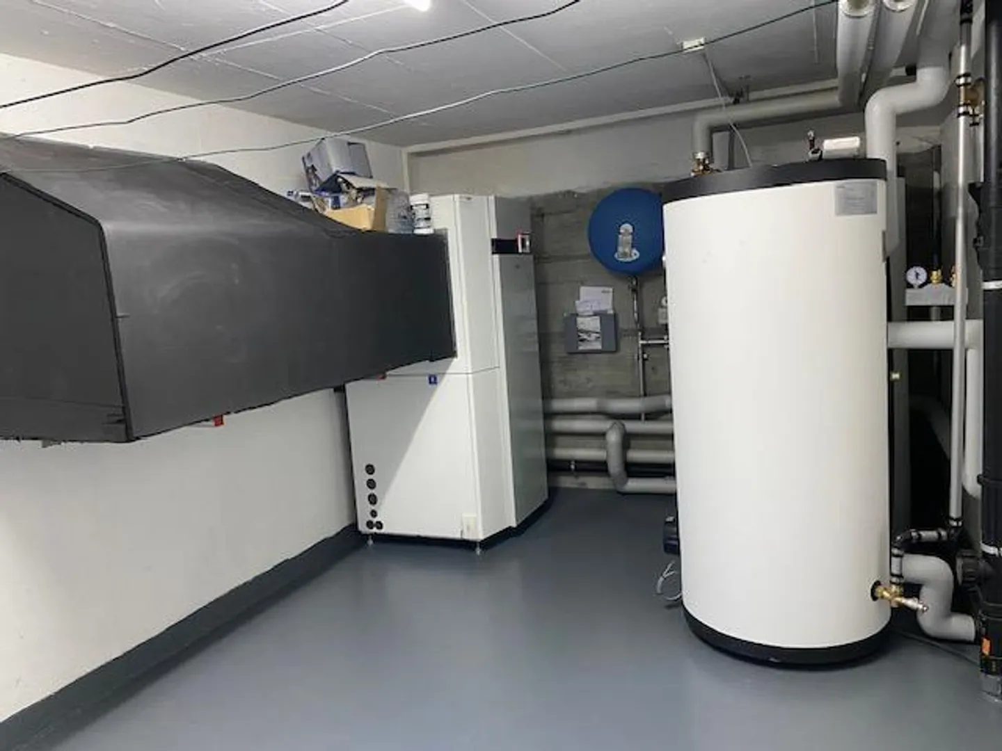 5.5 Semi-Detached Family House - Photo 16 of 24