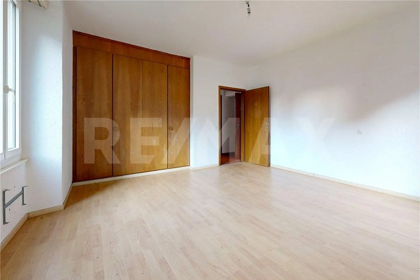 Haus mit 4 Wohnungen - Foto 5 von 13