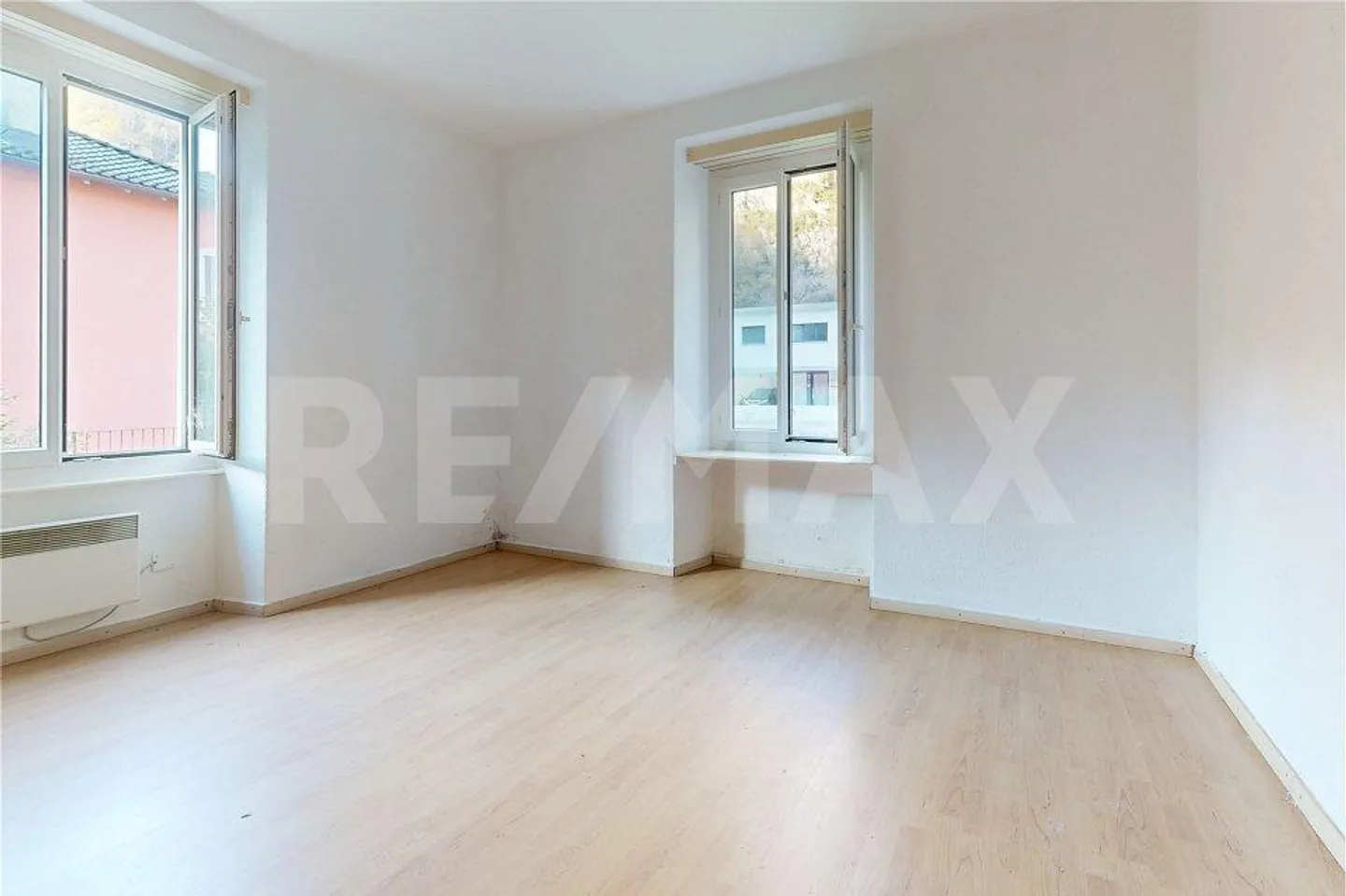 Haus mit 4 Wohnungen - Foto 9 von 13