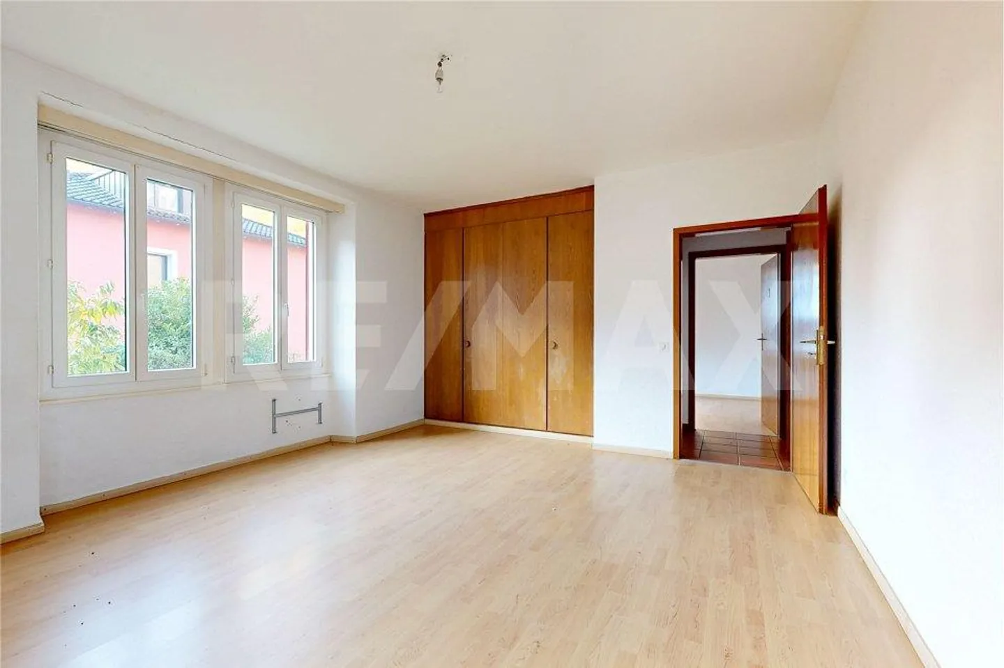 Haus mit 4 Wohnungen - Foto 10 von 13