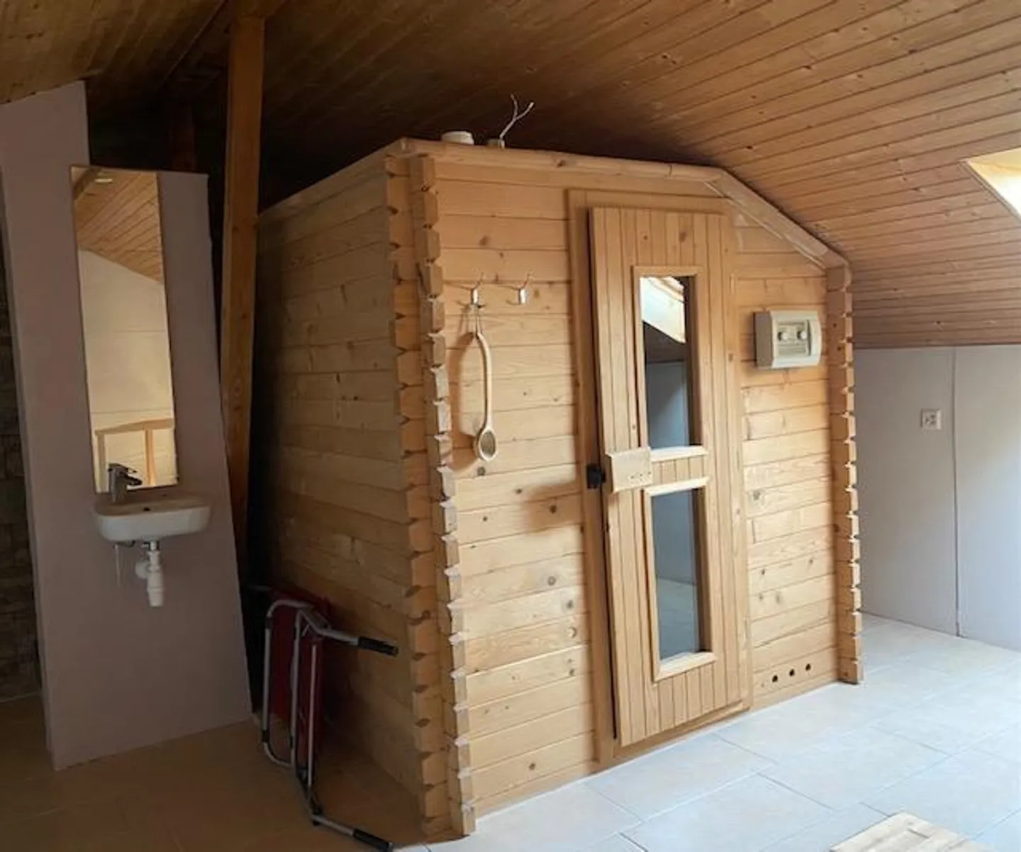 5.5 Semi-Detached Family House - Photo 19 of 24