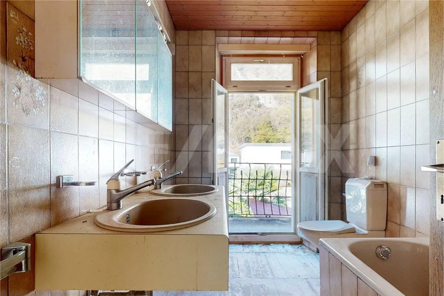 Haus mit 4 Wohnungen - Foto 13 von 13