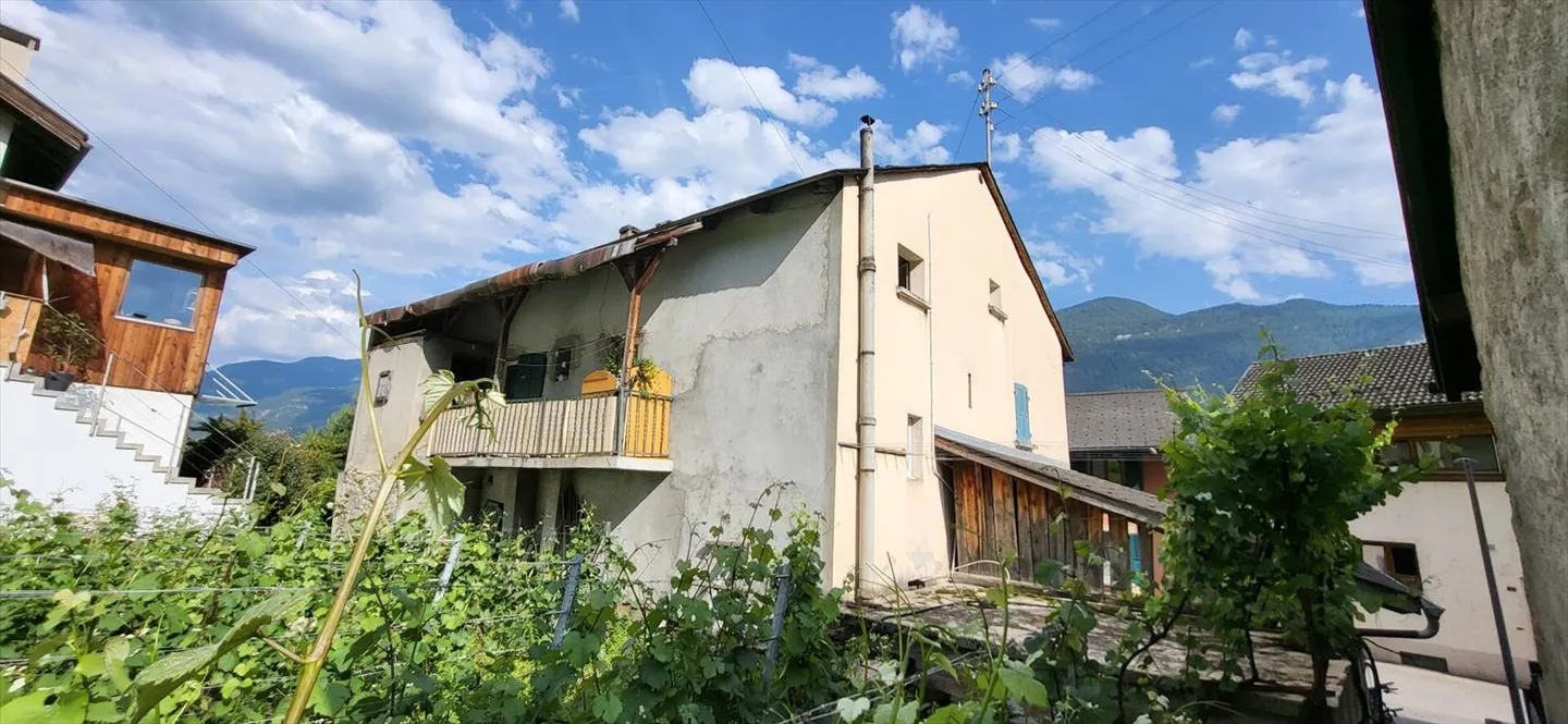 Proprietà composta da 3 appartamenti - Foto 1 di 13