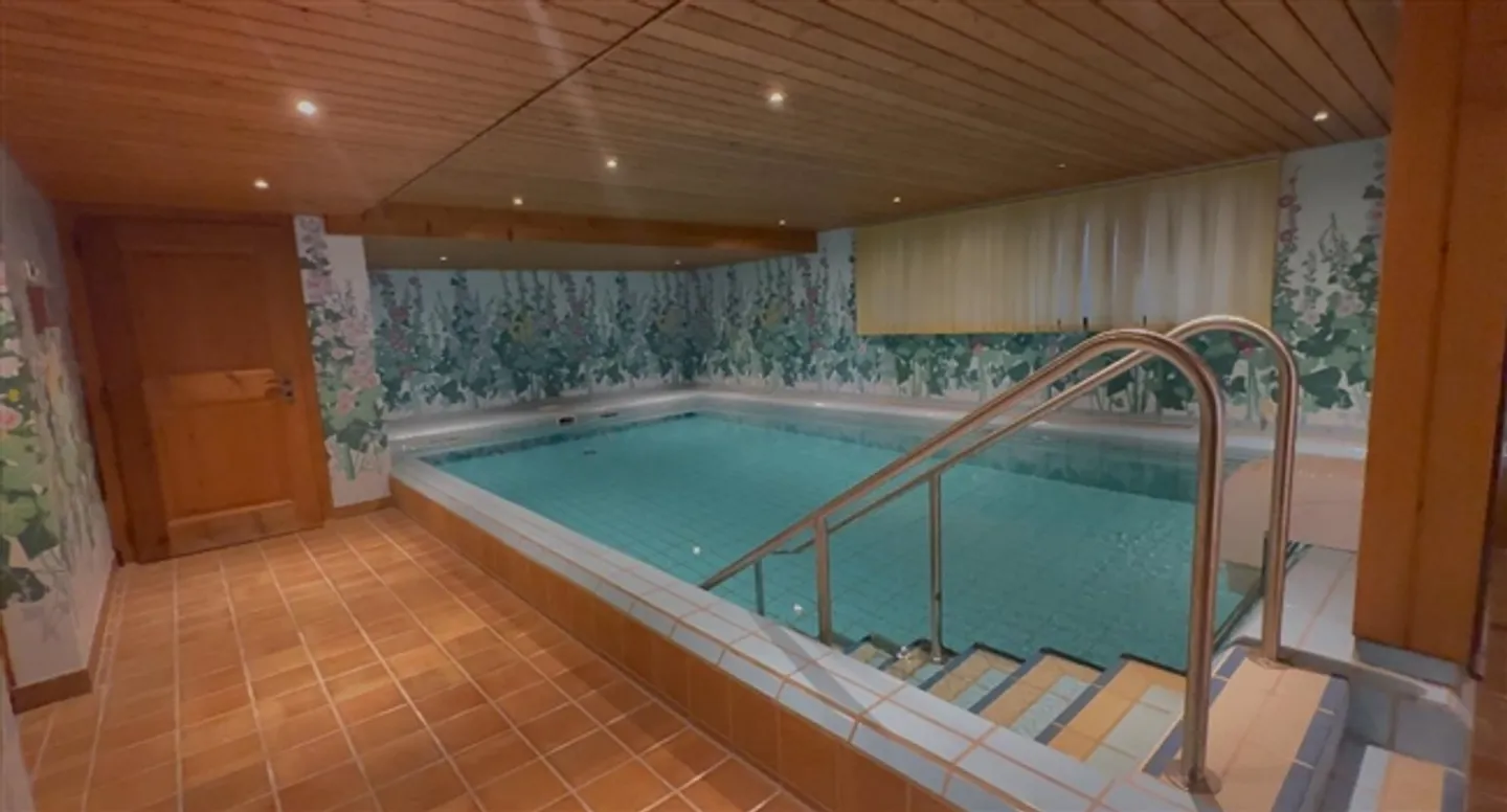 «Die alpine Flucht Spa & Pool Chalet» - Foto 3 von 20
