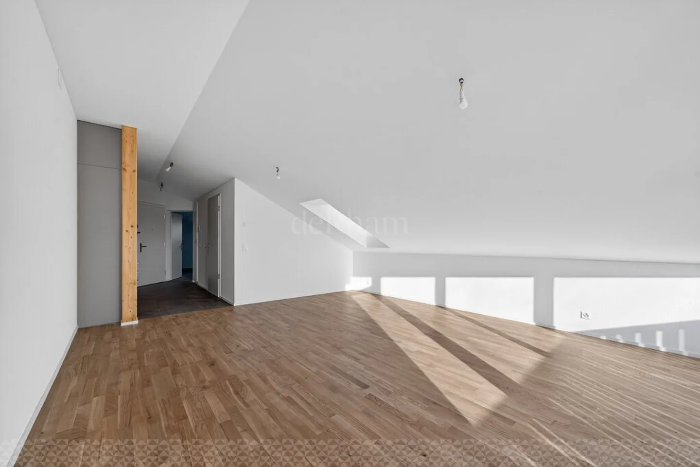 Pretty 2.5 rooms, new - Photo 4 of 8