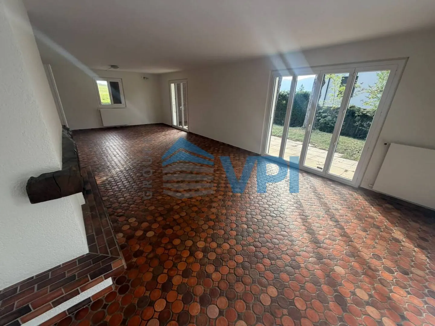 Schöne renovierte Familienvilla mit Pool und Weinbergblick - Sézenove/Bernex - Foto 22 von 24