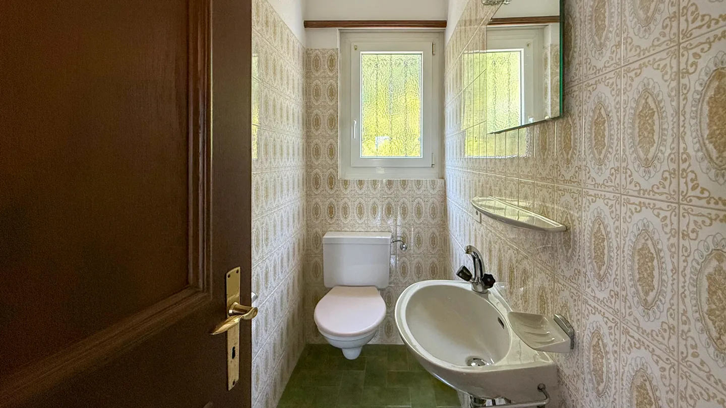 Beautiful apartment with garden in semi-detached house - Photo 15 of 17