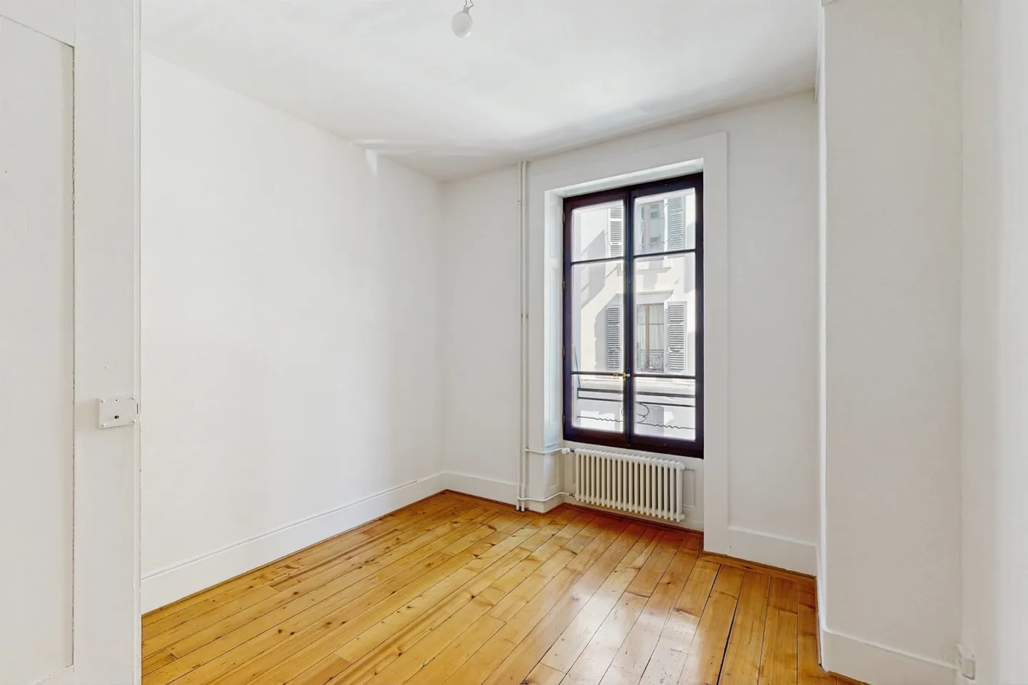Apartment close to Cornavin station! - Photo 6 of 12