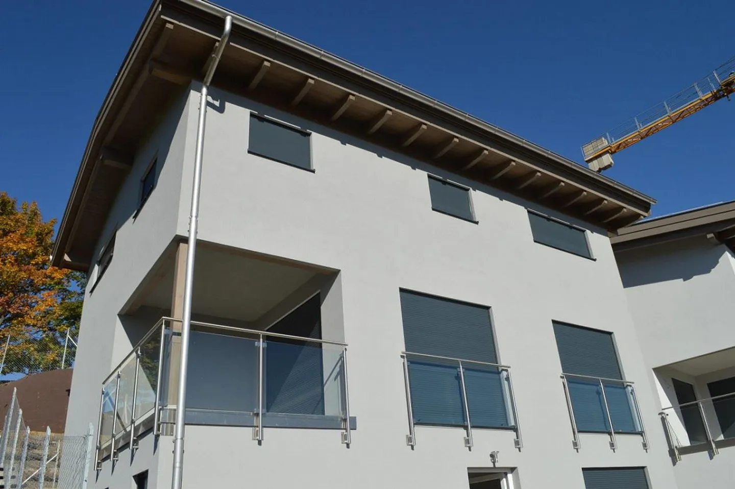 VILLA UNIFAMILIARE DI 5.5 LOCALI CON GIARDINO - Foto 1 di 13
