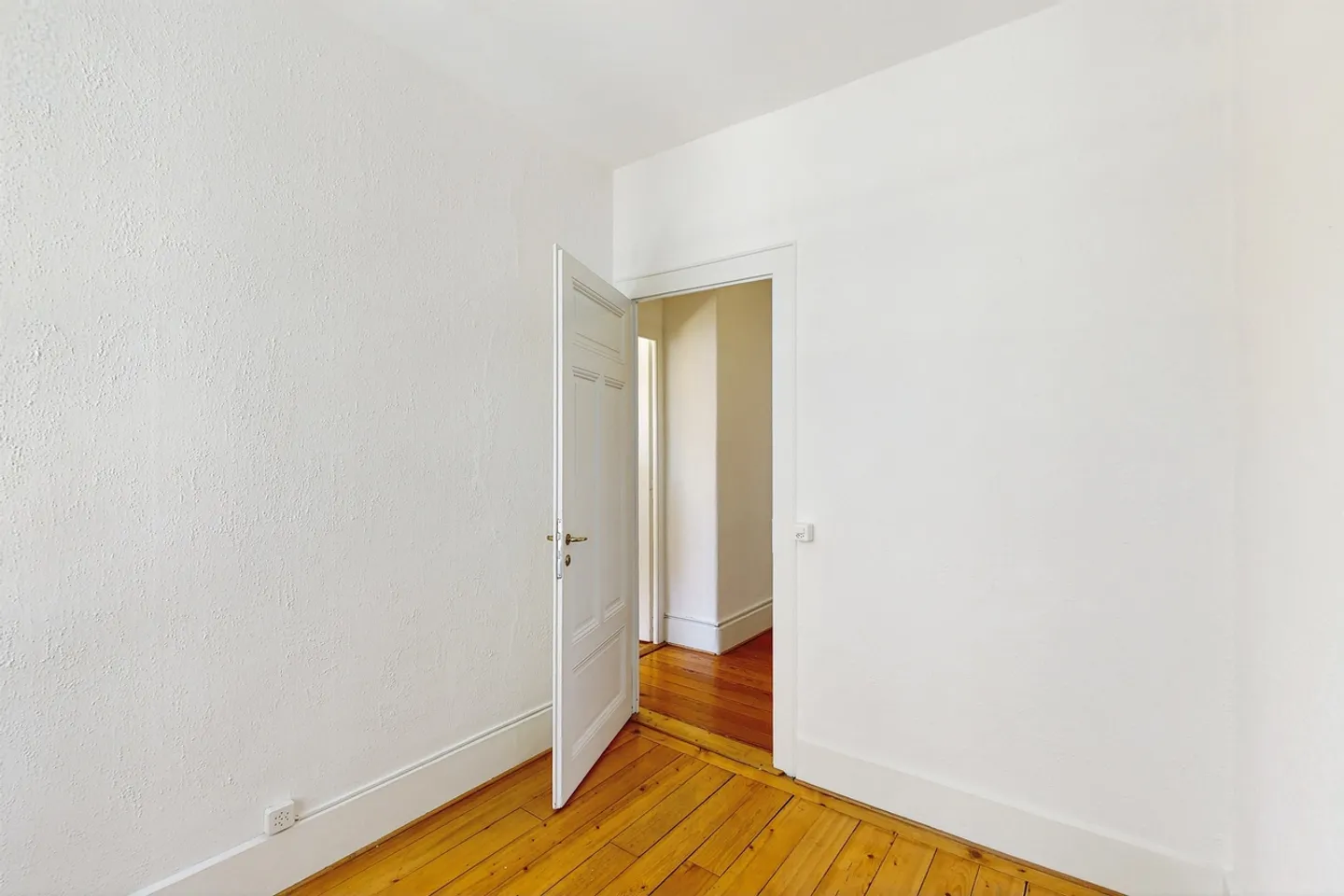 Apartment close to Cornavin station! - Photo 10 of 12