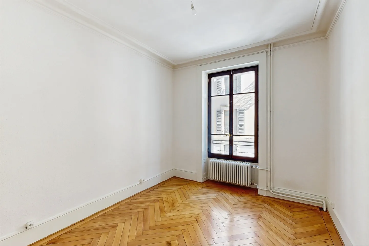 Apartment close to Cornavin station! - Photo 11 of 12