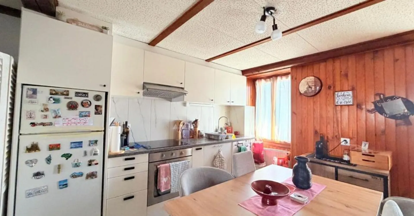 Appartement de 2,5 pièces en duplex avec grande terrasse - Photo 3 of 13