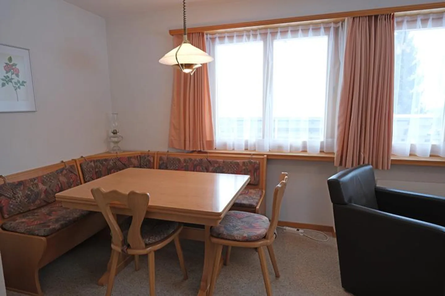 The Cozy 3-Room Apartment in a Very Beautiful Location - Photo 4 of 13