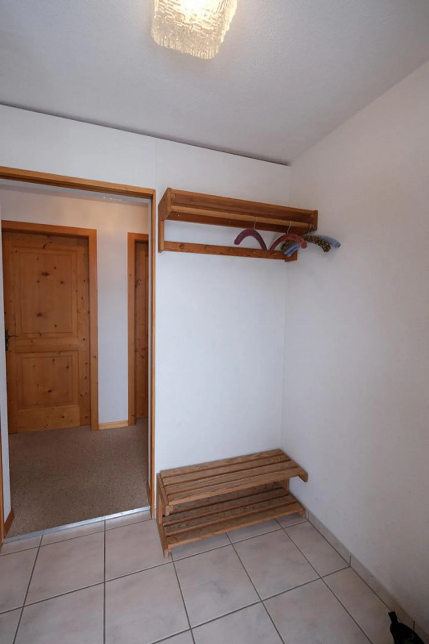 The Cozy 3-Room Apartment in a Very Beautiful Location - Photo 9 of 13