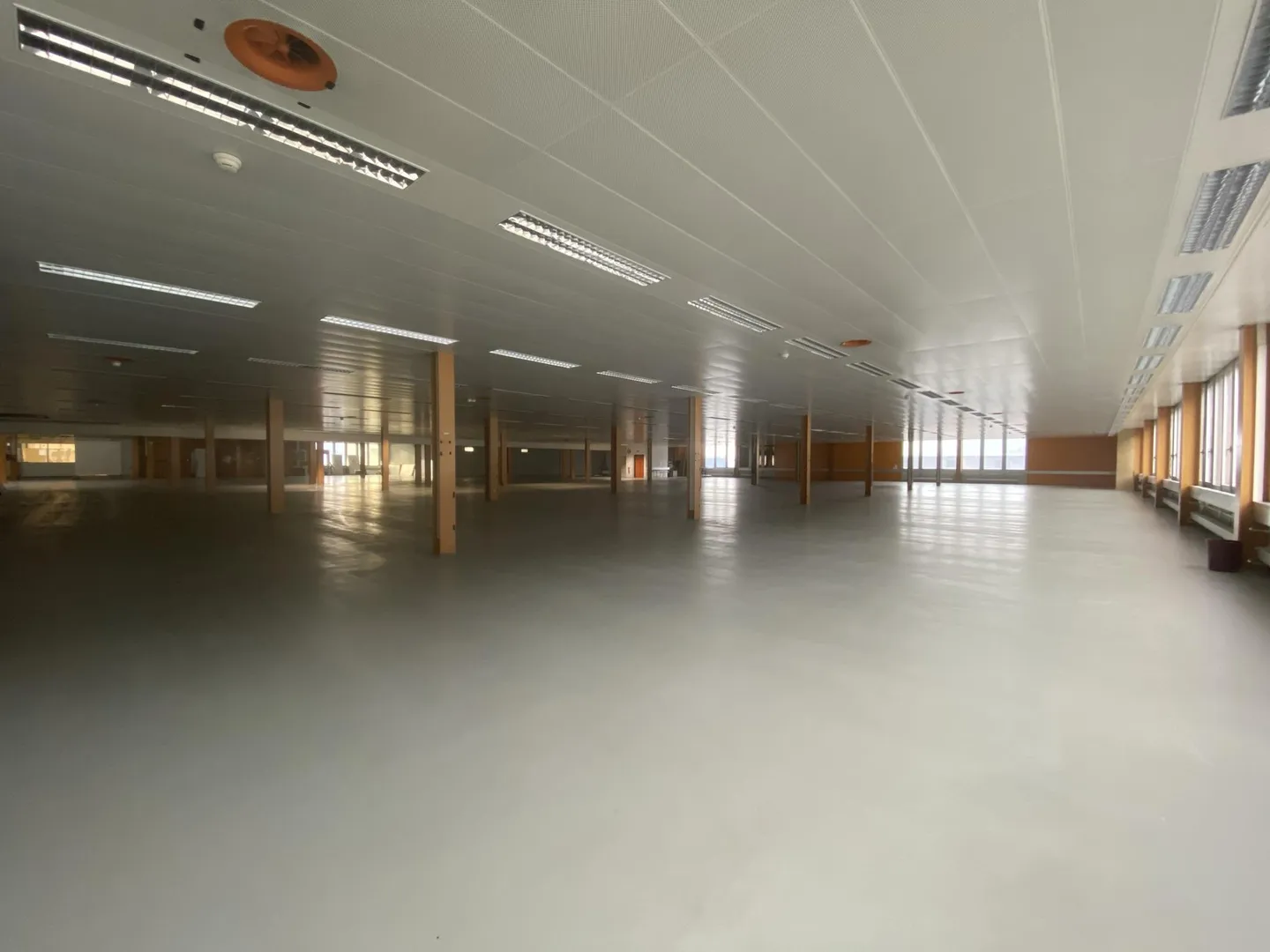 Superfici industriali / uffici modulari - Foto 2 di 7