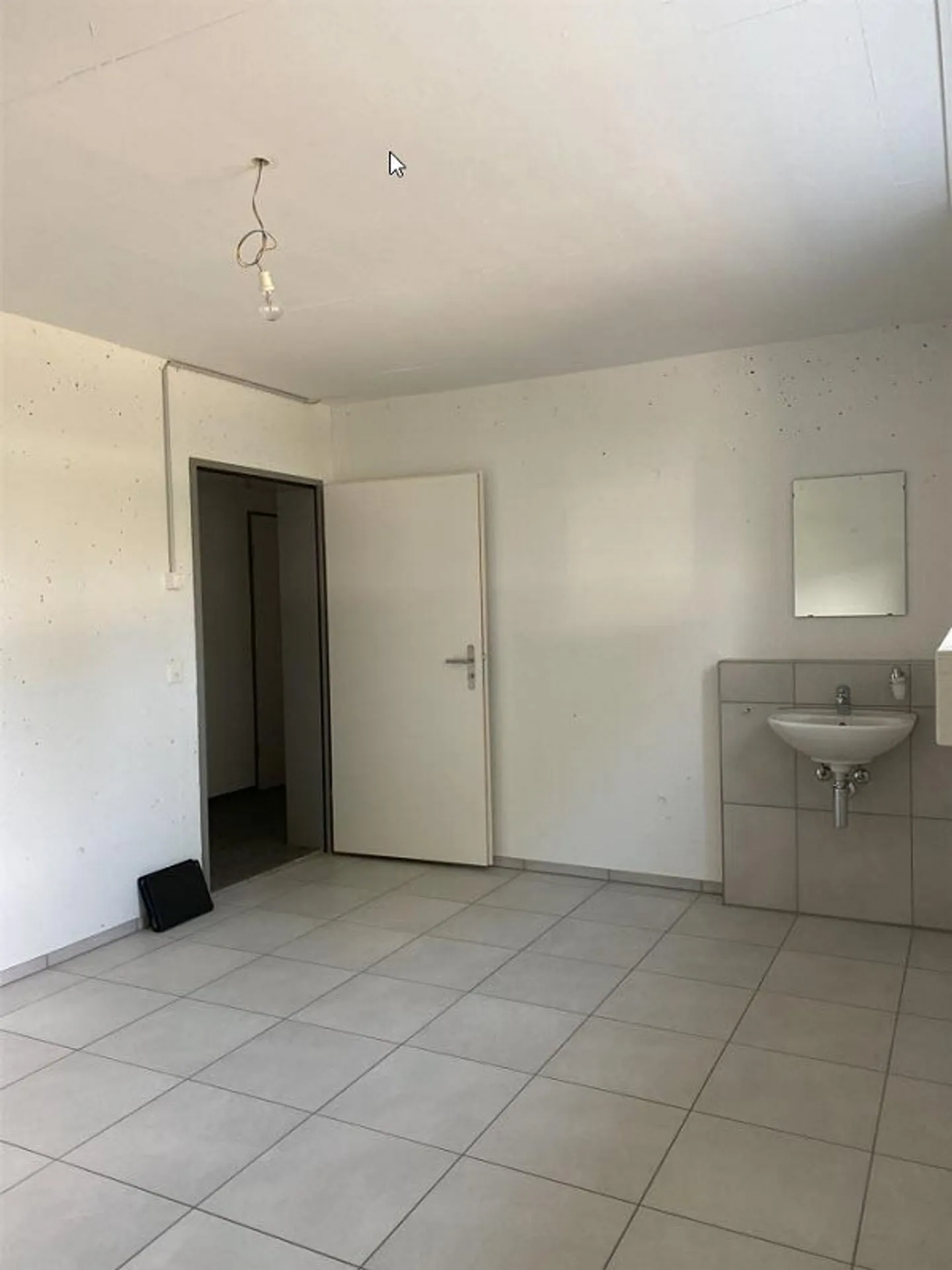 Salle de loisirs à louer - Photo 2 sur 3