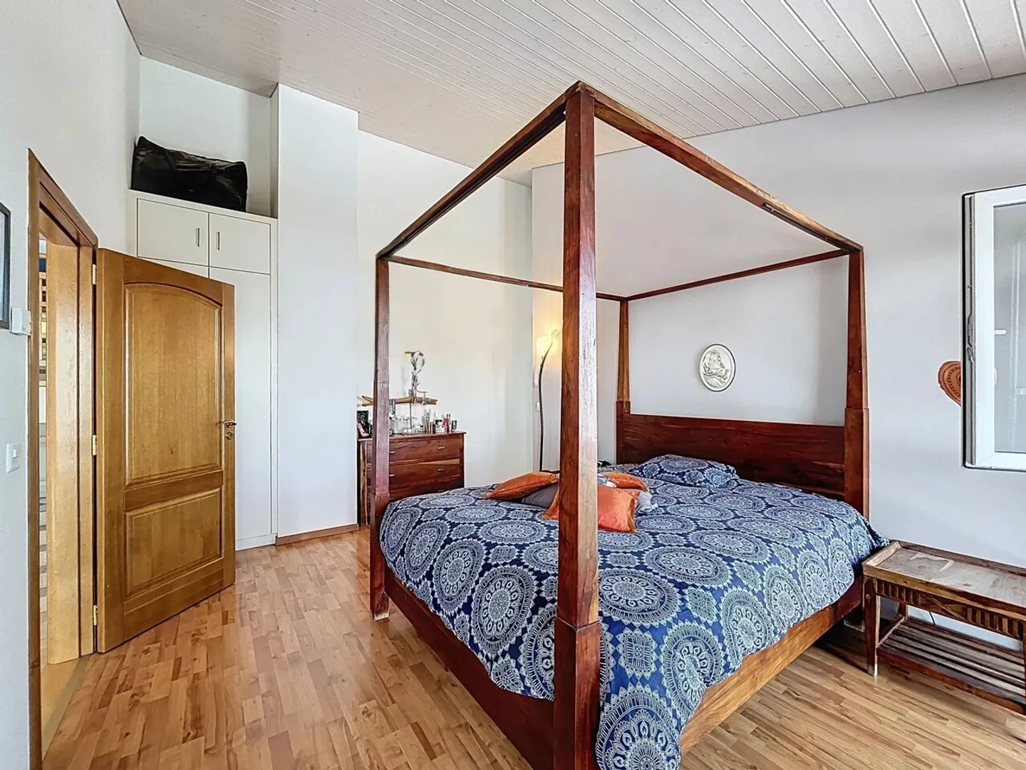 Live the calm, the view, and elegance every day - Photo 12 of 13