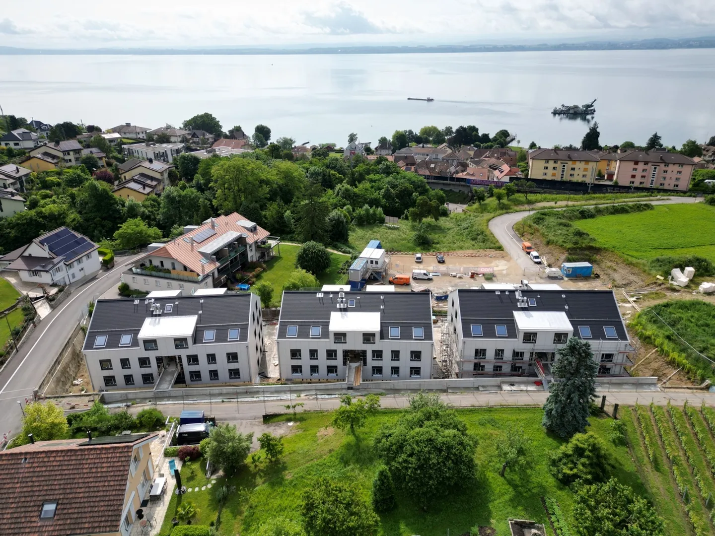 Wohnung 4.5 Zimmer mit Garten - Foto 8 von 13