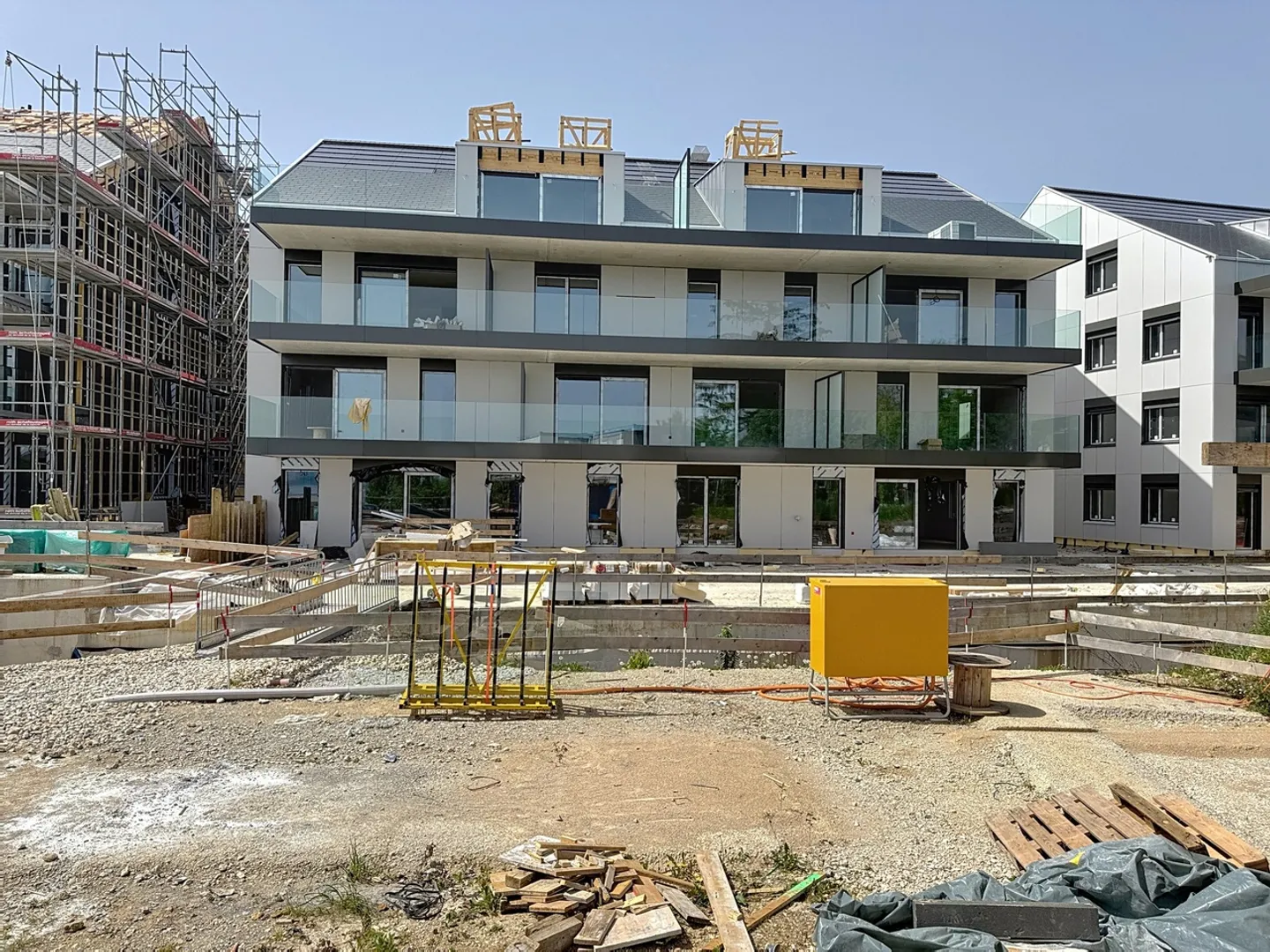 Wohnung 4.5 Zimmer mit Garten - Foto 11 von 13