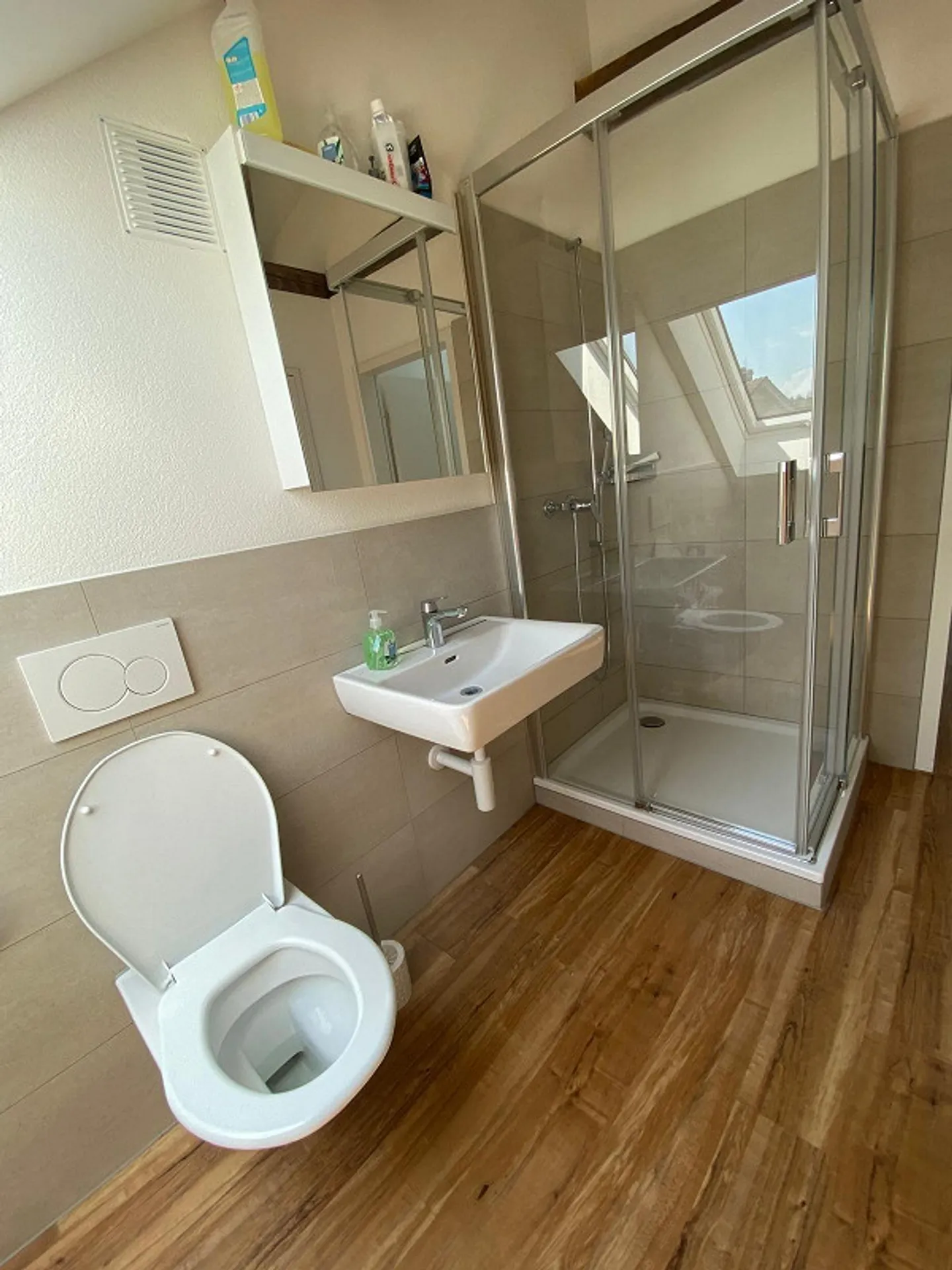 Charmante 4.5-Zimmer-Penthouse - Foto 11 von 12