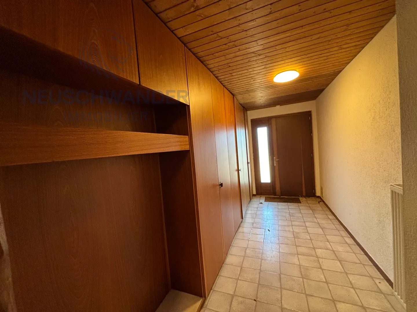 Immeuble résidentiel à vendre - Photo 3 sur 24