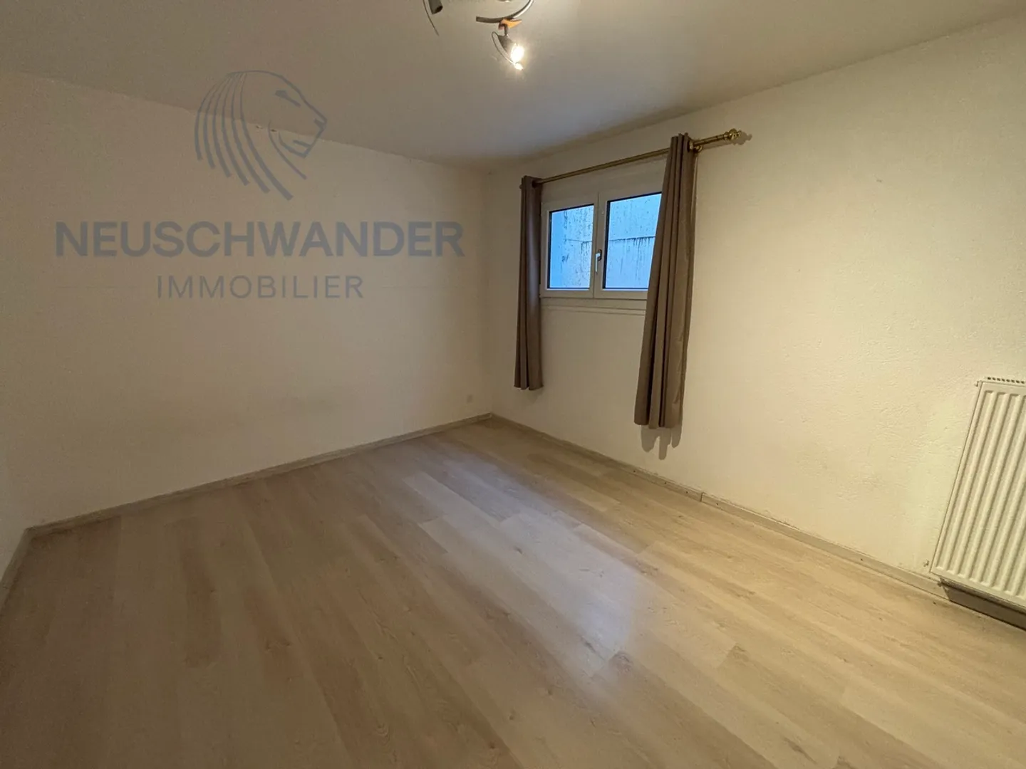 Immeuble résidentiel à vendre - Photo 4 sur 24