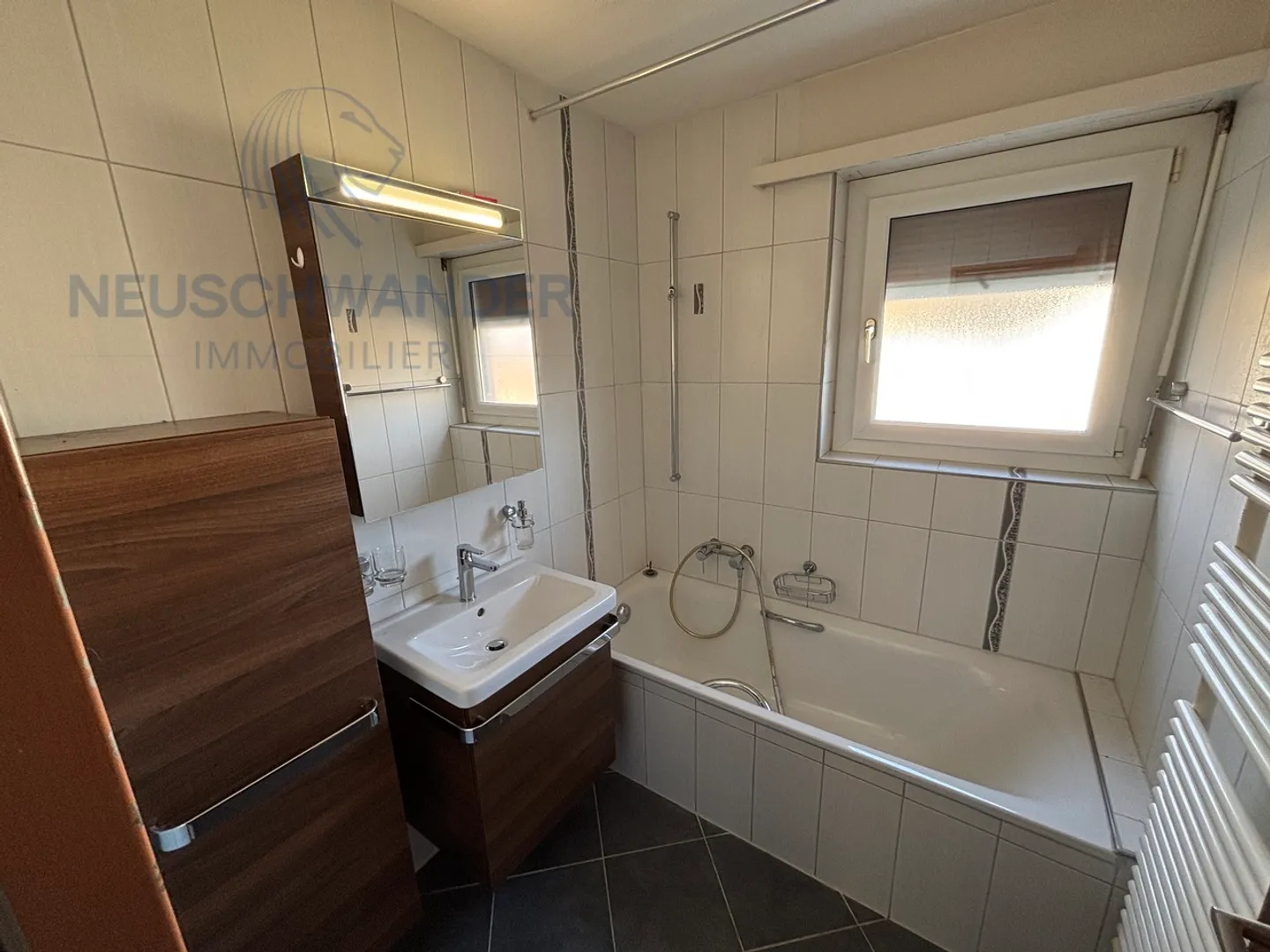 Immeuble résidentiel à vendre - Photo 2 sur 24