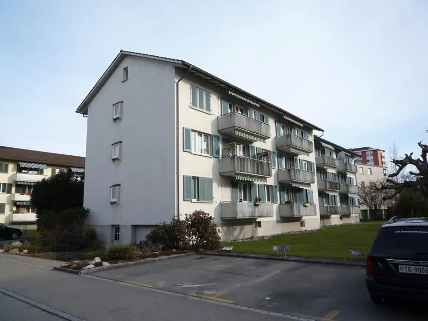 Living in the city yet in the green - Photo 12 of 13