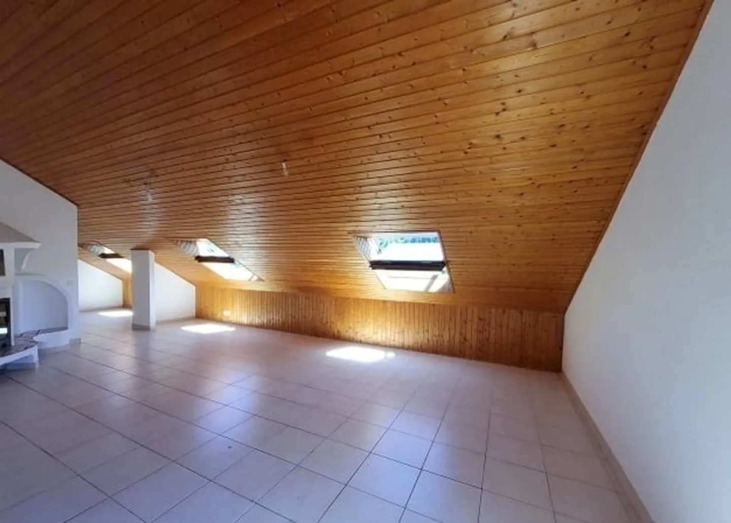 Charmant logement 3.5 pièces au 4ème étage - Photo 2 sur 9