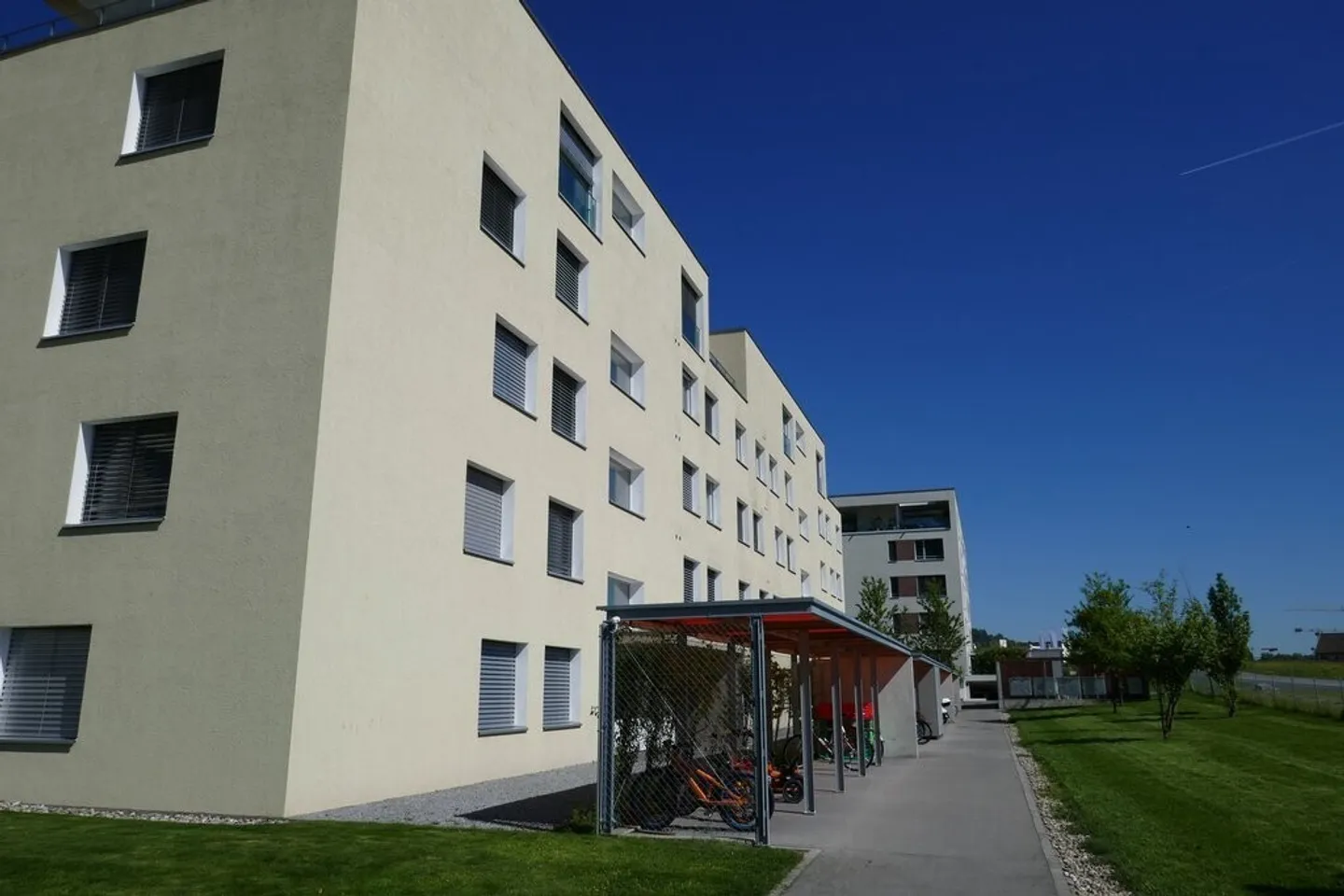 Recherche de locataires de places de parking ! - Photo 1 sur 2