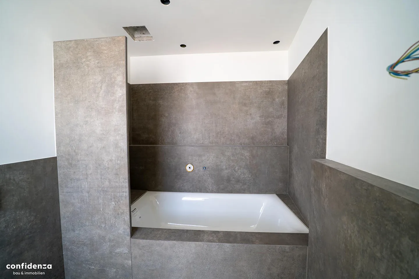 Maison individuelle neuve exclusive avec panorama à Scuol - résidence principale en haut de la colline - Photo 9 sur 10