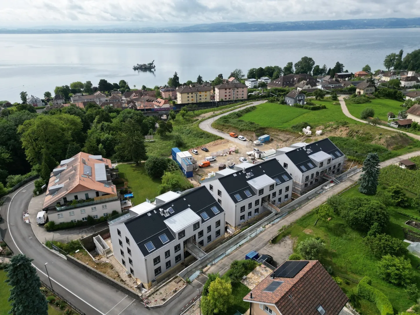 Appartement Charmant au Bord du Lac Neuchâtel - Photo 9 sur 13