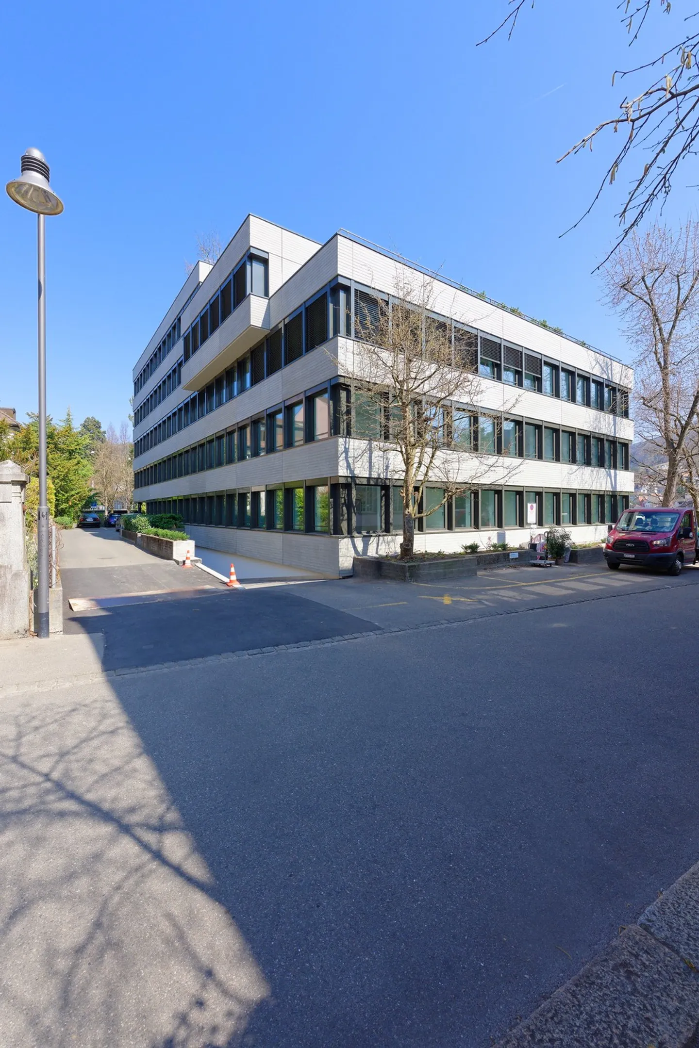 Spazio ufficio in affitto - Foto 3 di 4