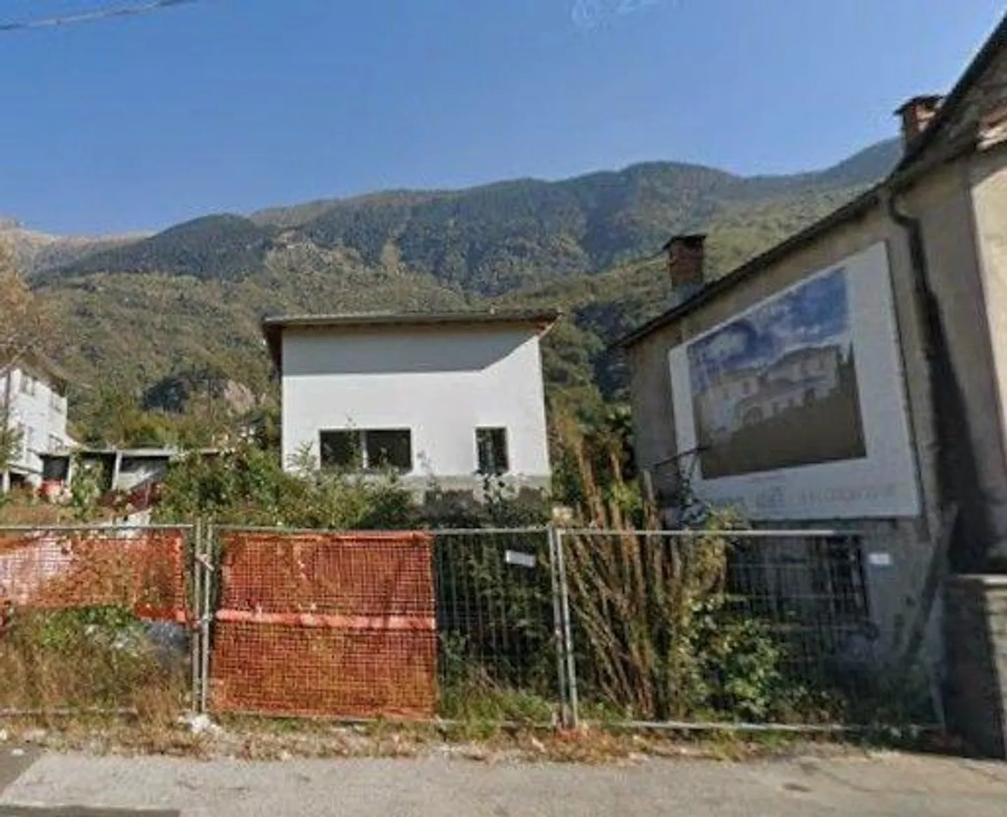 *Maison* - Photo 1 sur 13