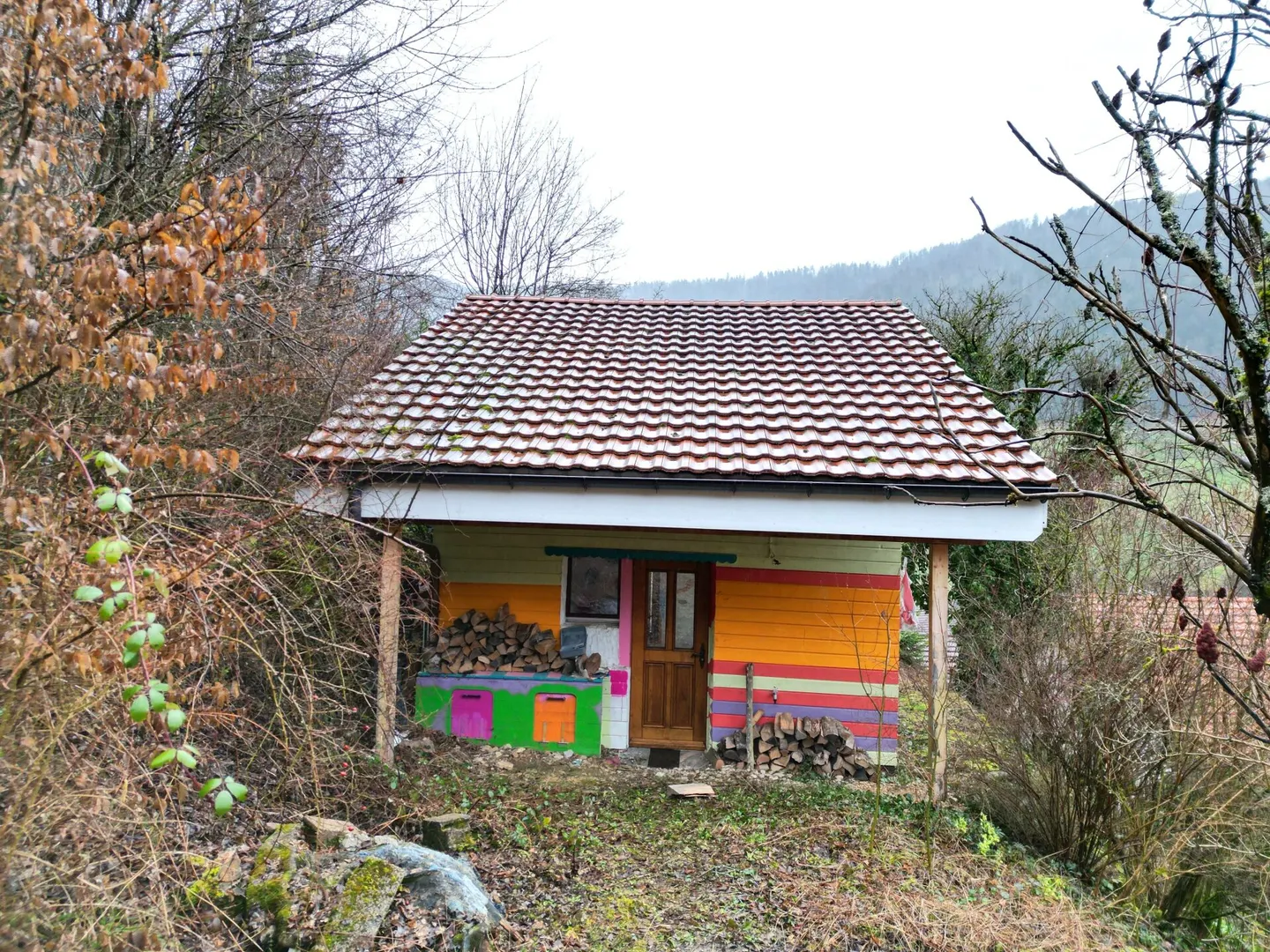 Charming Detached House - Photo 1 of 7