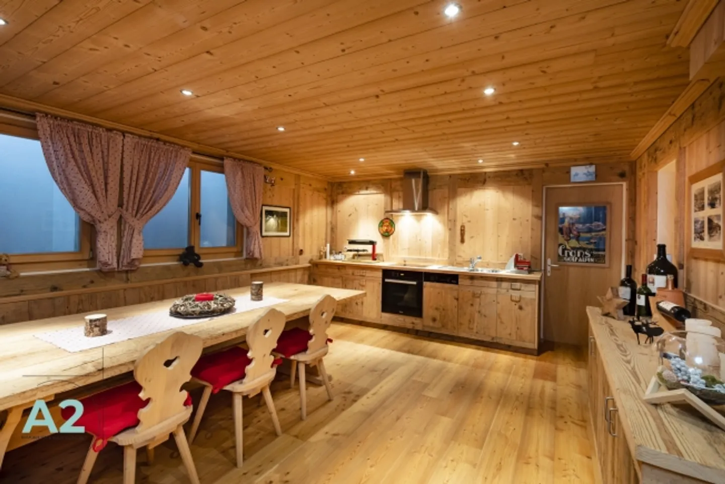 Chalet con vista mozzafiato sulla valle e sulle Alpi - Foto 8 di 19