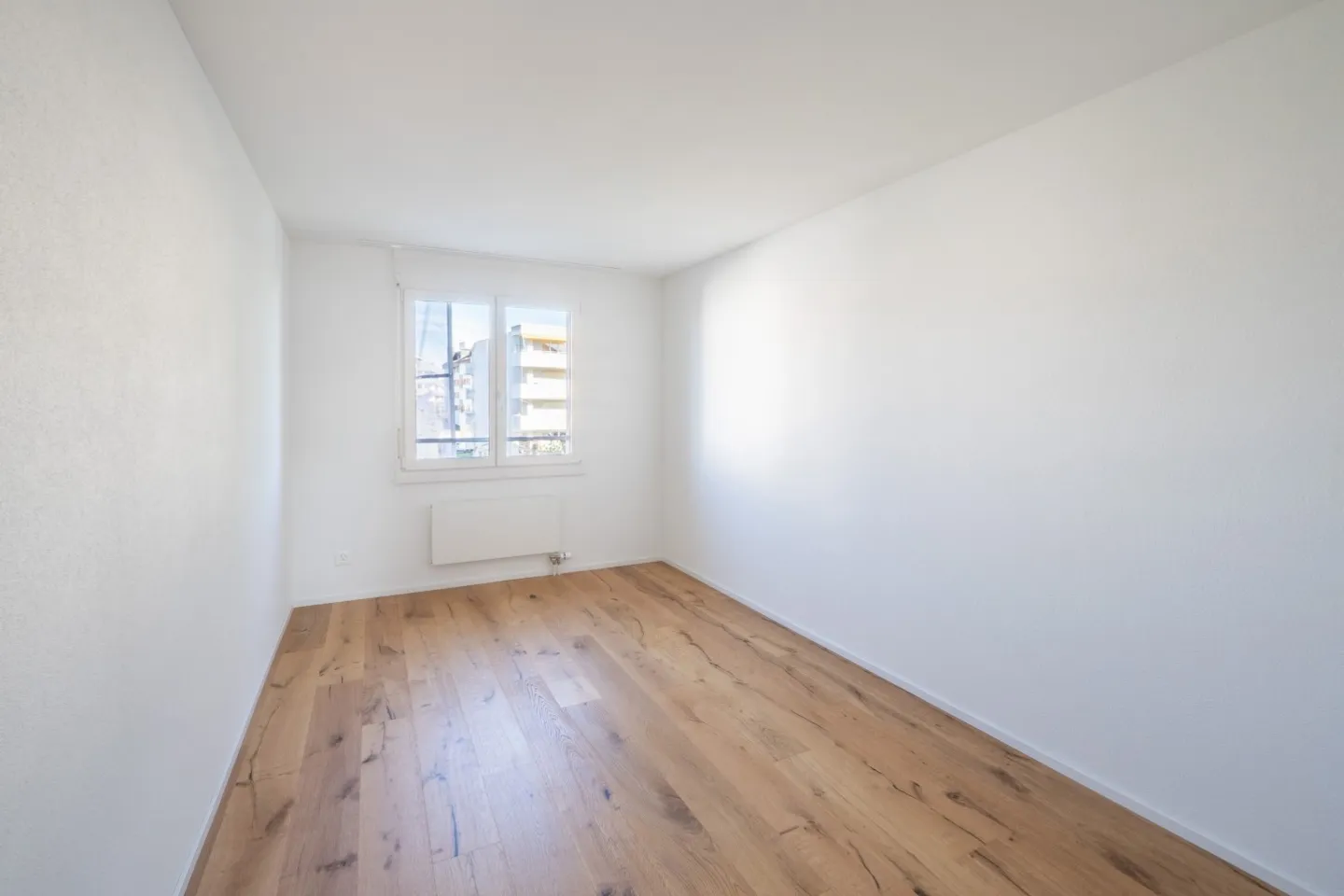 Prima occupazione dopo ristrutturazione - Appartamento di 3,5 stanze - Foto 3 di 11