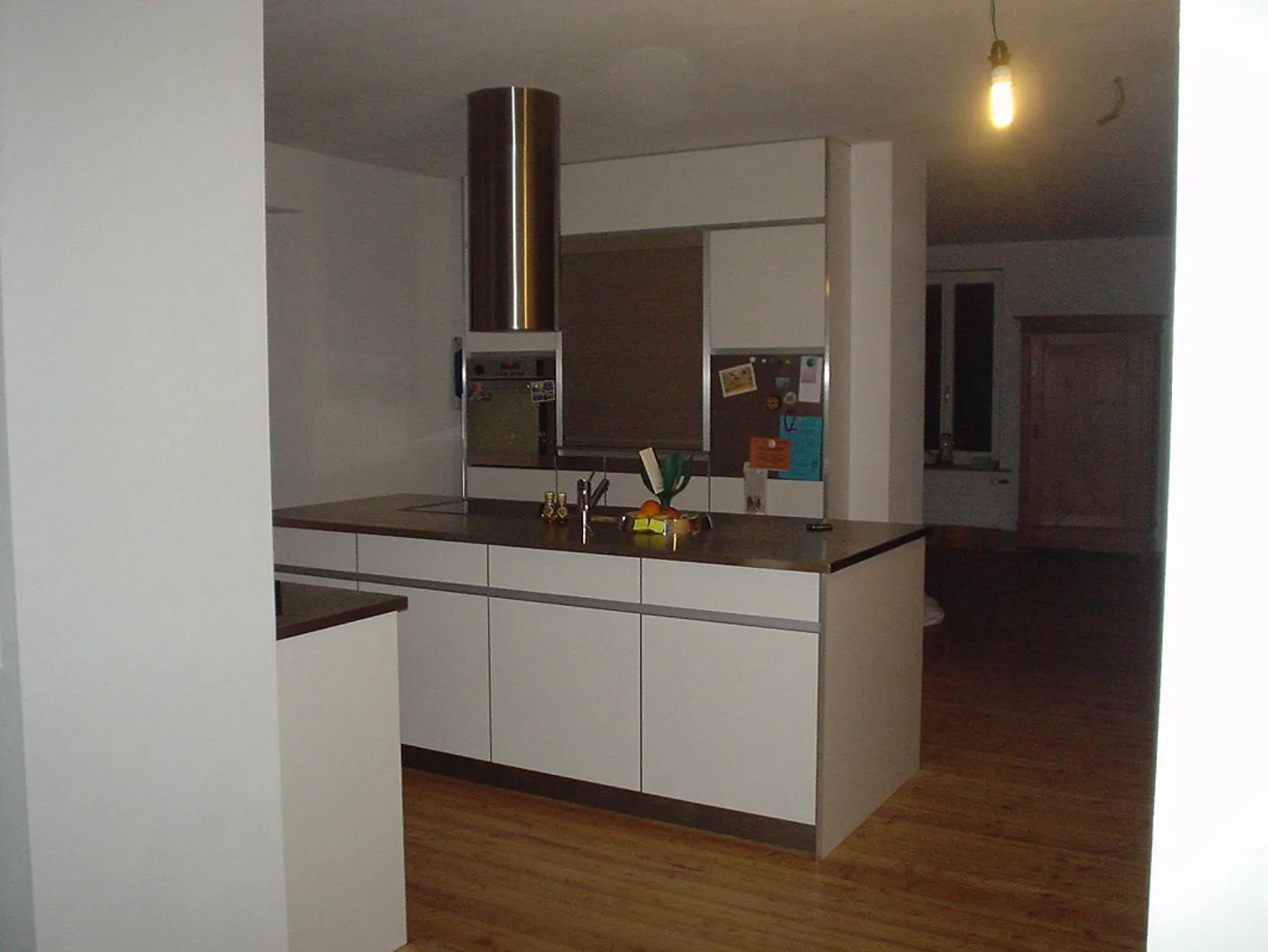 Unique: 7-Room Art Nouveau House with High Ceilings and Swimming Pond - Photo 5 of 24