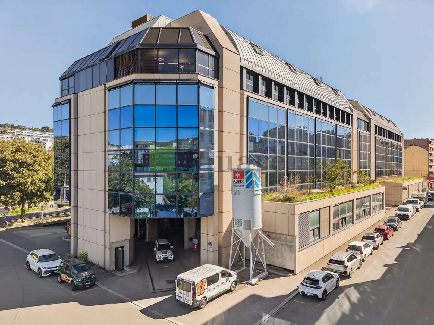 Commercial Space in City Center - Photo 8 of 11