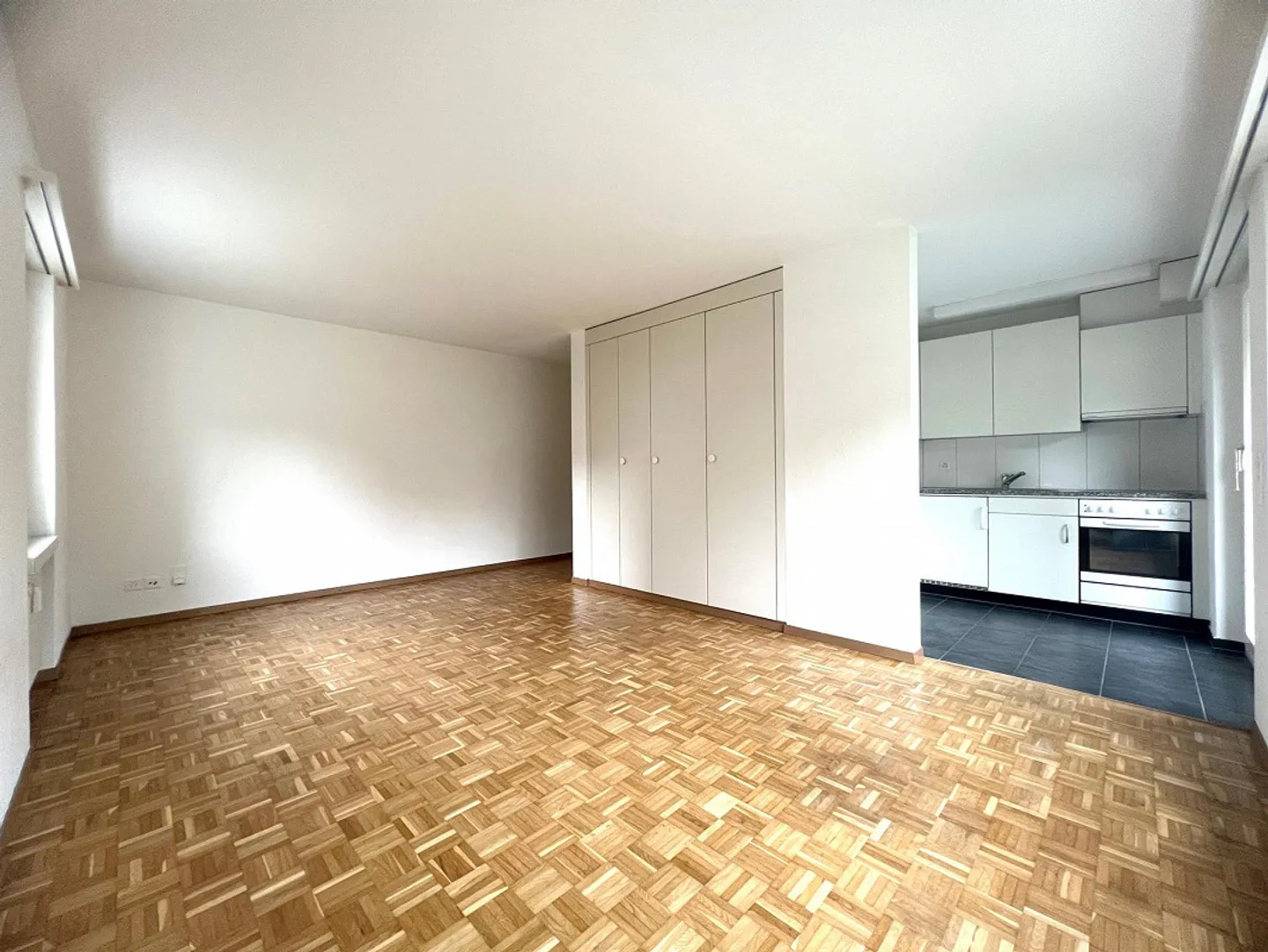 Moderne Wohnung sucht Sie! - Foto 2 von 4