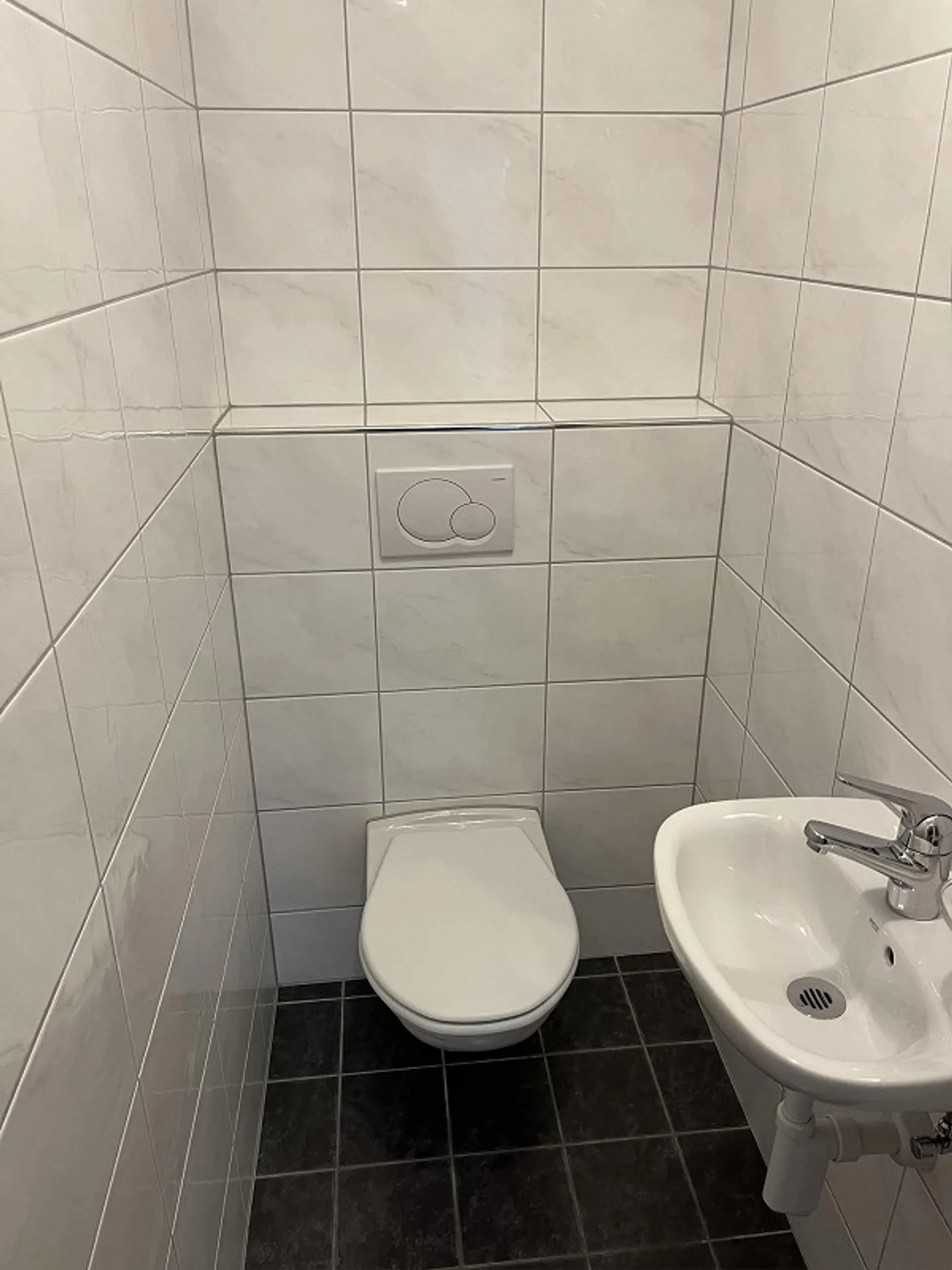grosszügige 4.5-Zimmer-Wohnung in gepflegtem Mehrfamilienhaus - Foto 7 von 10