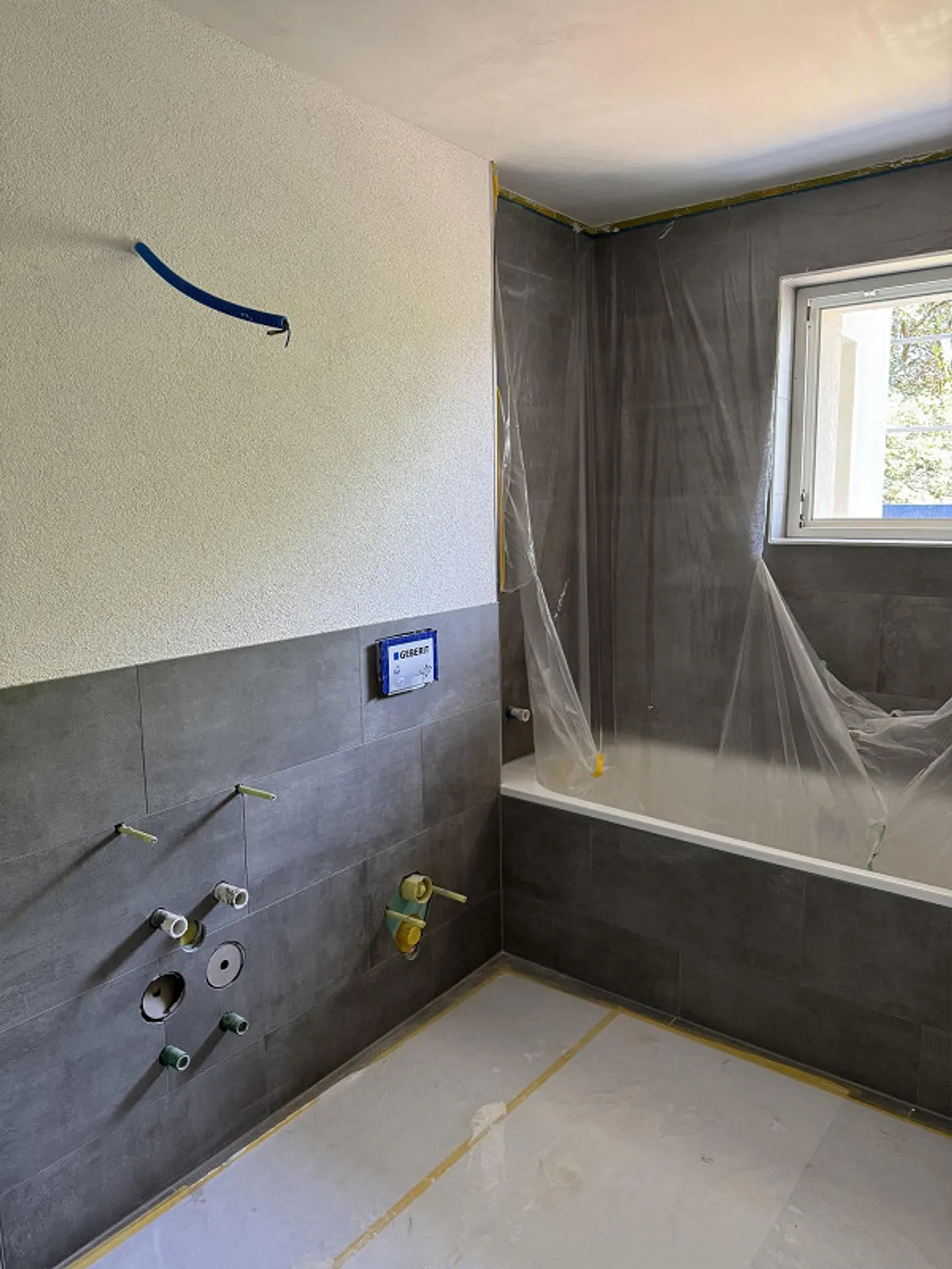 Appartement spacieux de 5 pièces – Première occupation après rénovation complète - Photo 3 sur 10