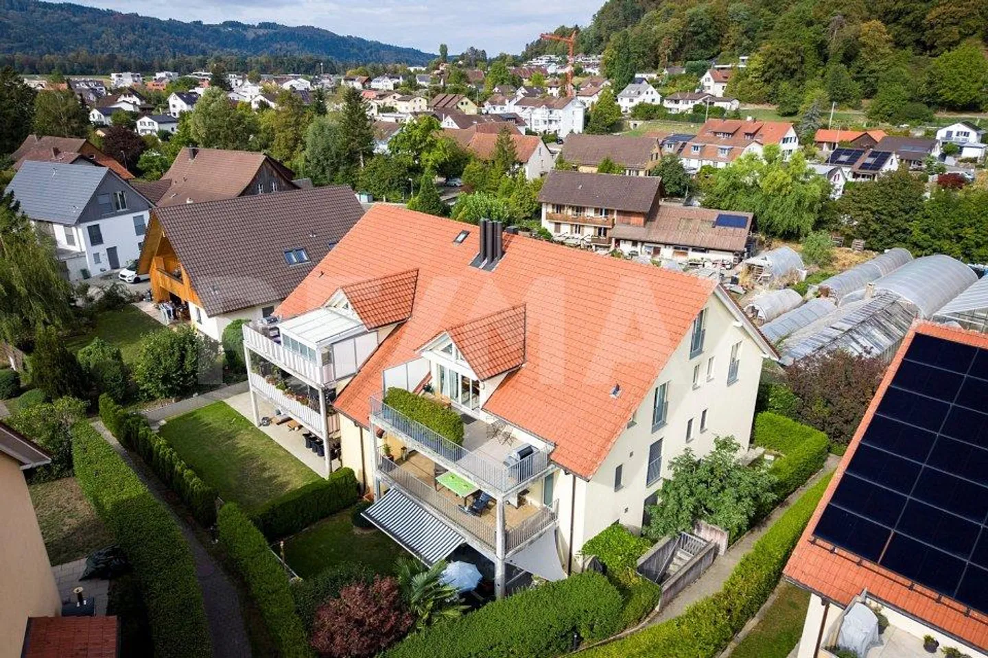 Appartamento da sogno di 5,5 stanze a Würenlos con galleria spaziosa. - Foto 1 di 13
