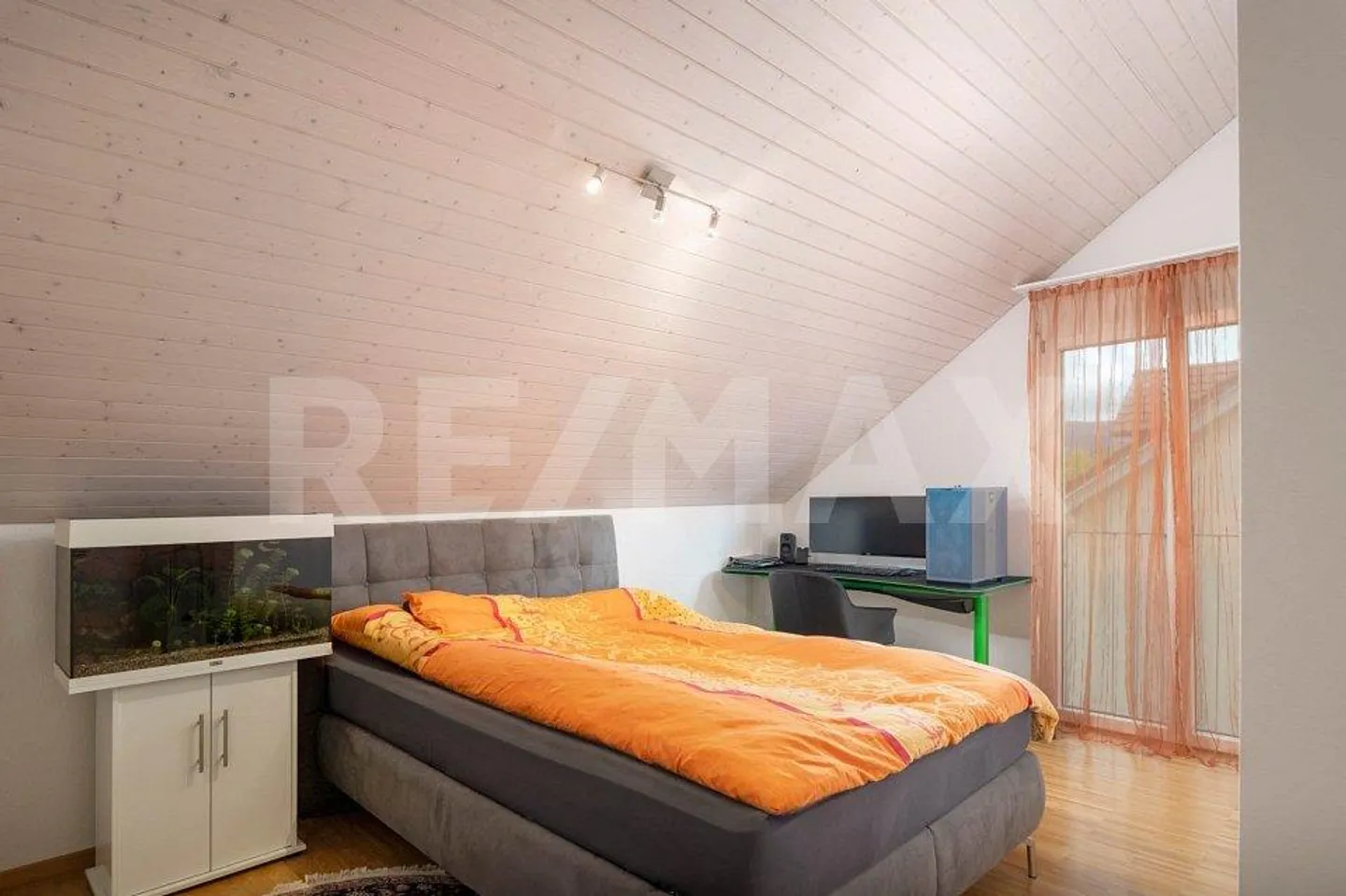 Appartamento da sogno di 5,5 stanze a Würenlos con galleria spaziosa. - Foto 6 di 13