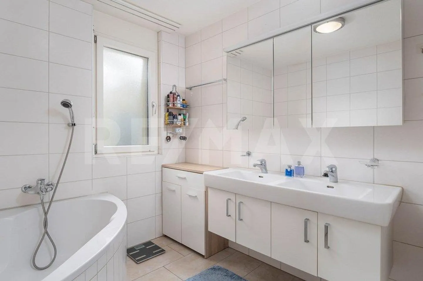 Appartamento da sogno di 5,5 stanze a Würenlos con galleria spaziosa. - Foto 8 di 13