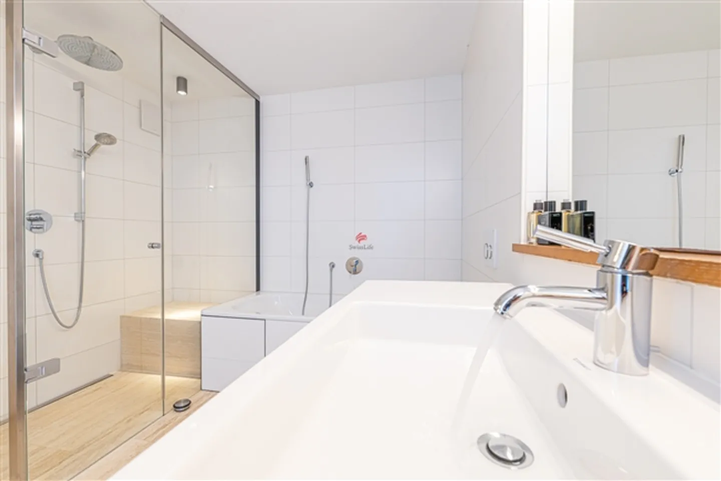 Architectural Heritage over St. Gallen - Photo 15 of 20