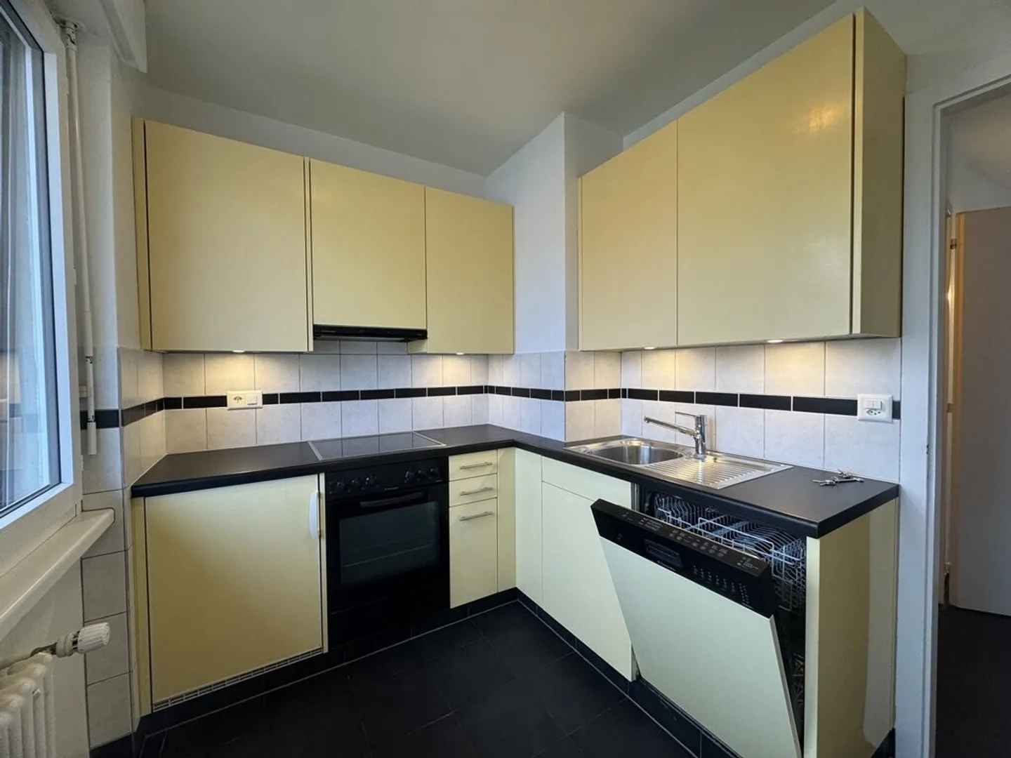 Beautiful 3-room apartment - Photo 3 of 7