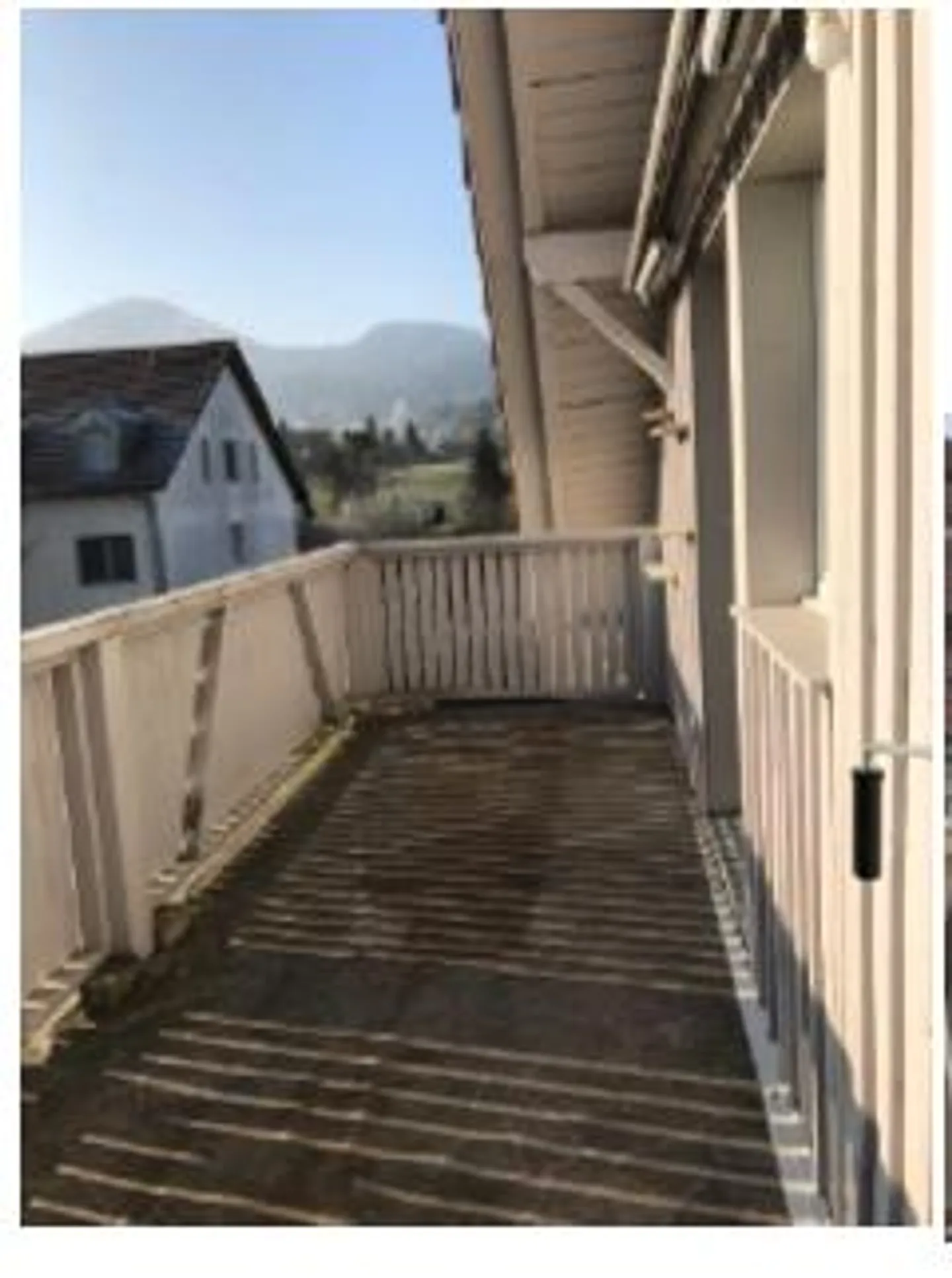 2.5-room attic apartment with gallery - Photo 2 of 8