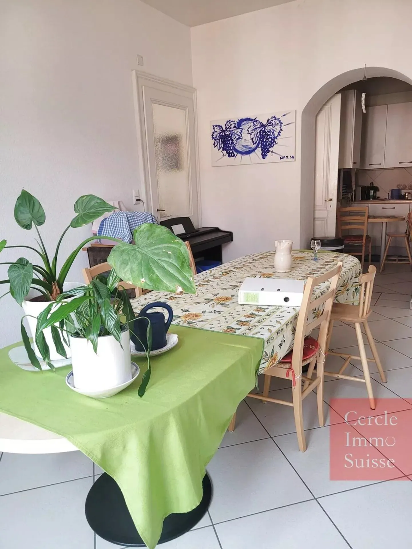 Montreux . Renovierte 125 m² Wohnung nur wenige Schritte vom See entfernt - Foto 5 von 13